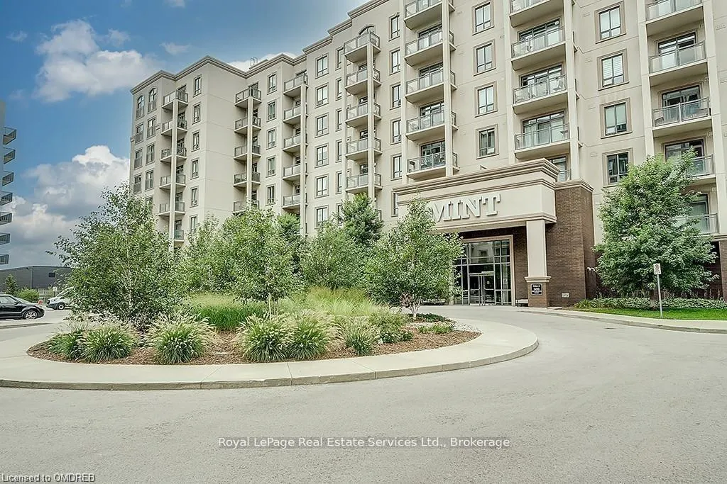 Front of Unit 624, 2490 Old Bronte Road