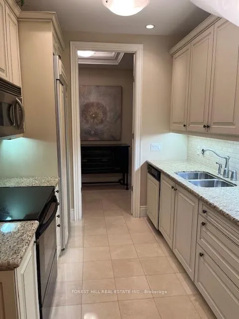 Photo 13 of Unit 104, 7071 Bayview Avenue, Markham, Bayview Glen — HOMEH