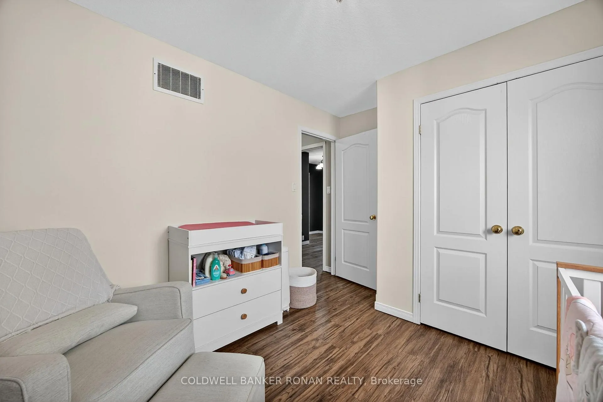 Photo 24 of 60 Wallace Street, New Tecumseth, Alliston — HOMEH
