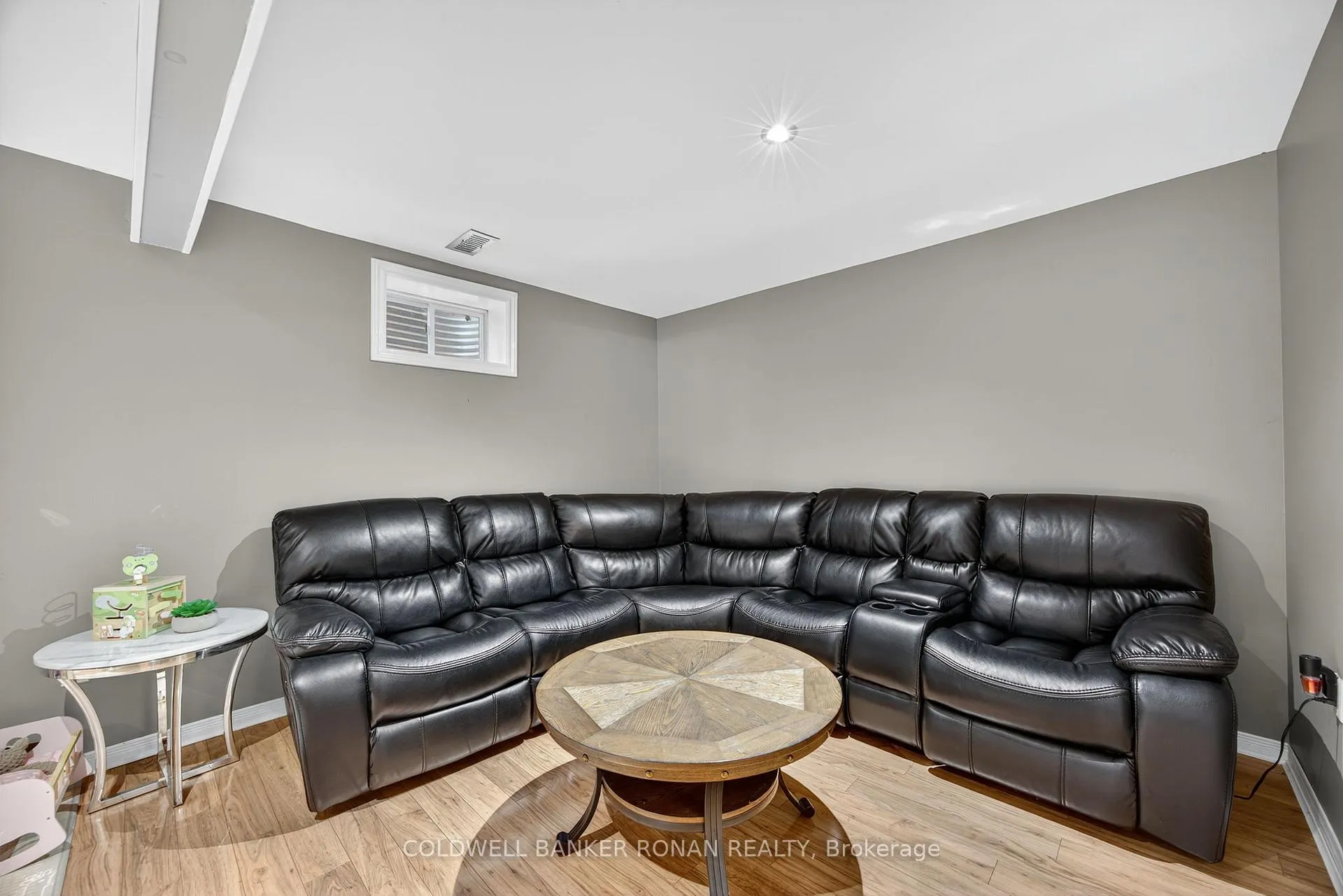 Photo 33 of 60 Wallace Street, New Tecumseth, Alliston — HOMEH