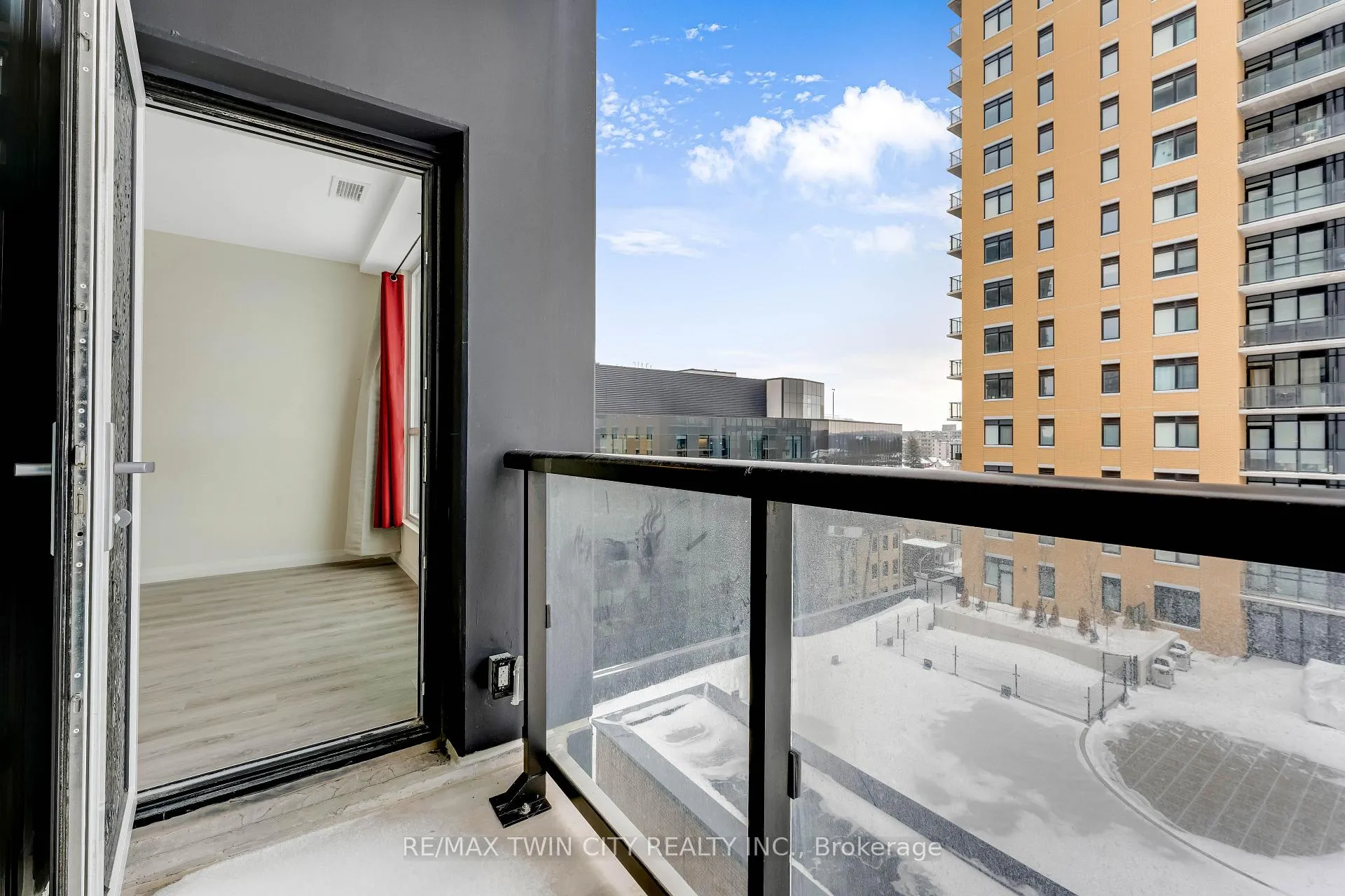 Photo 22 of Unit 706, 104 Garment Street, Kitchener, City Commercial Core — HOMEH