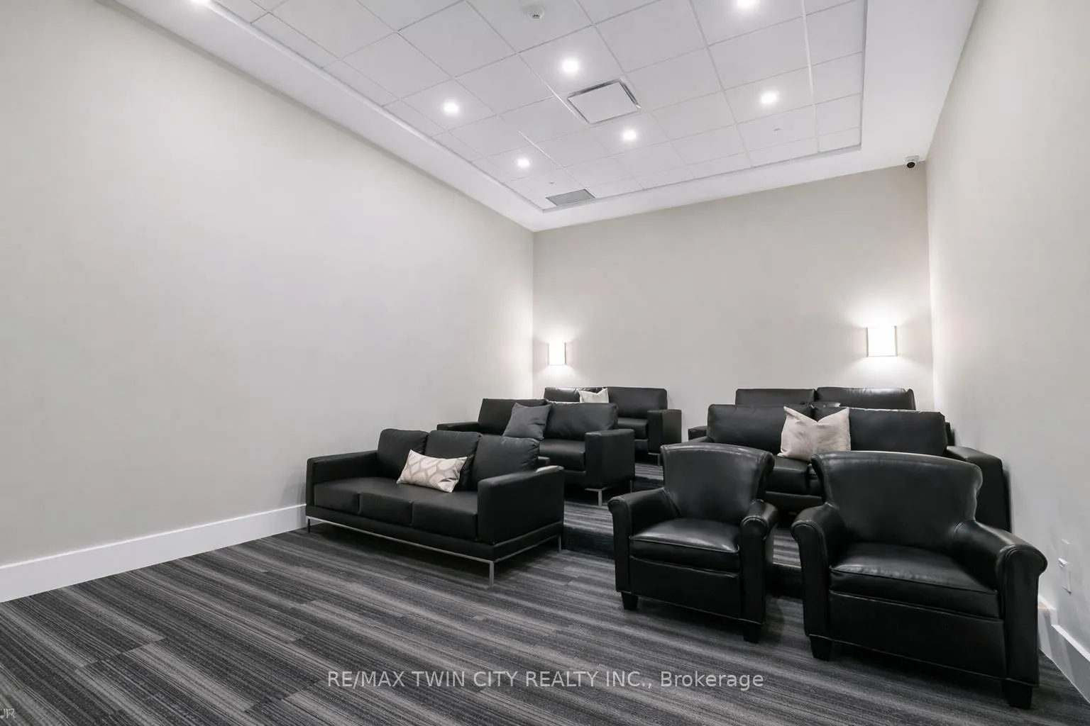 Photo 24 of Unit 706, 104 Garment Street, Kitchener, City Commercial Core — HOMEH
