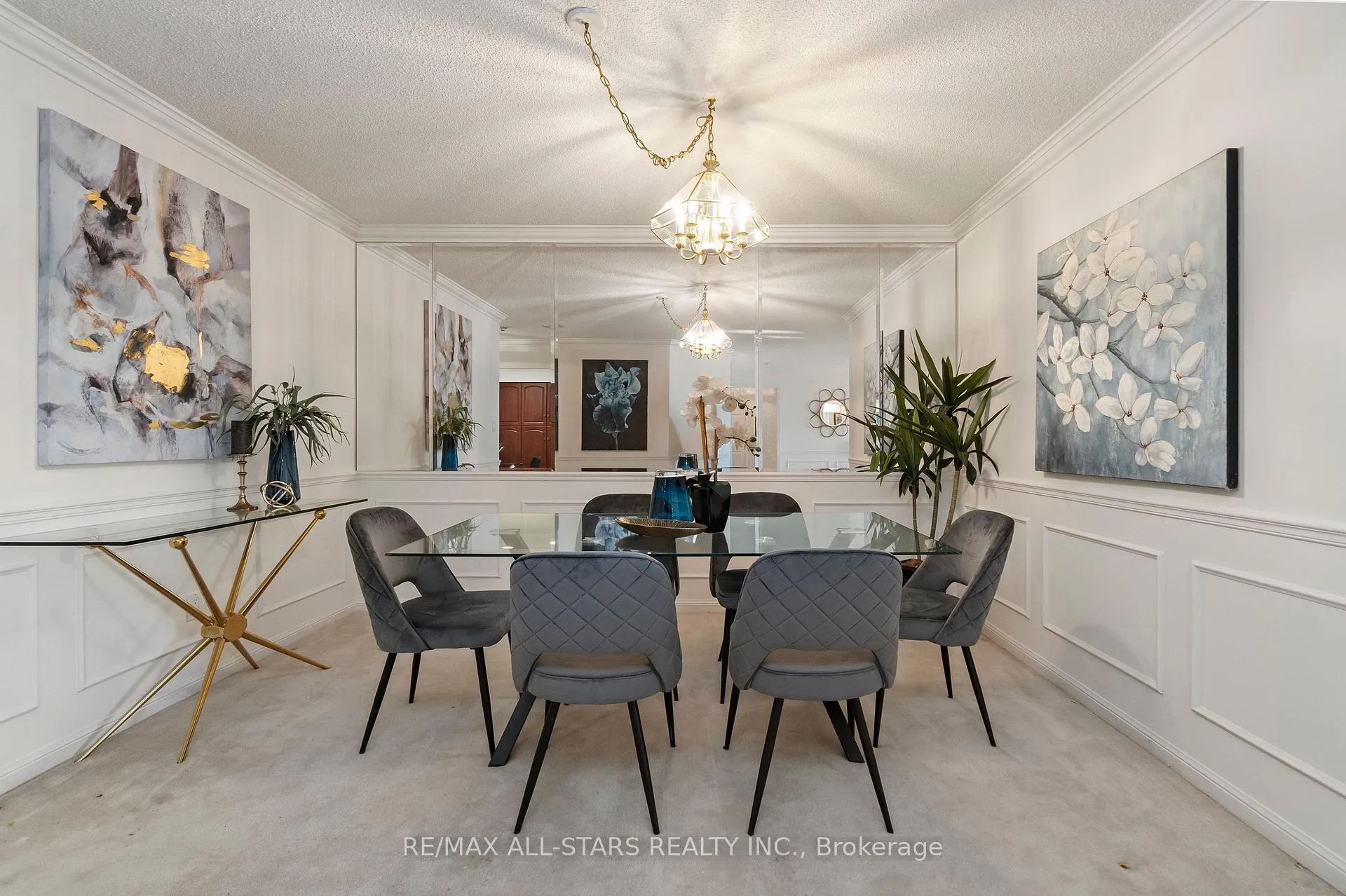 Photo 9 of Unit 701, 610 Bullock Drive, Markham, Markville — HOMEH