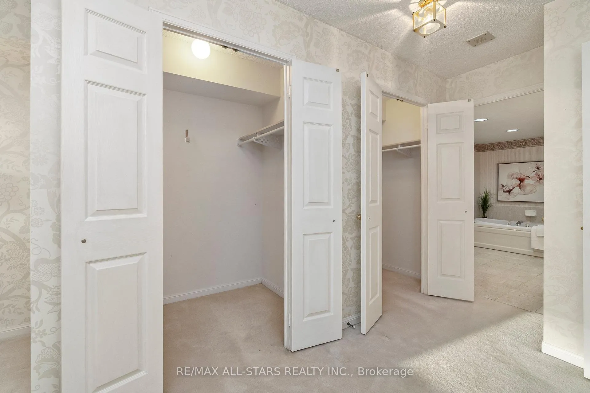 Photo 24 of Unit 701, 610 Bullock Drive, Markham, Markville — HOMEH