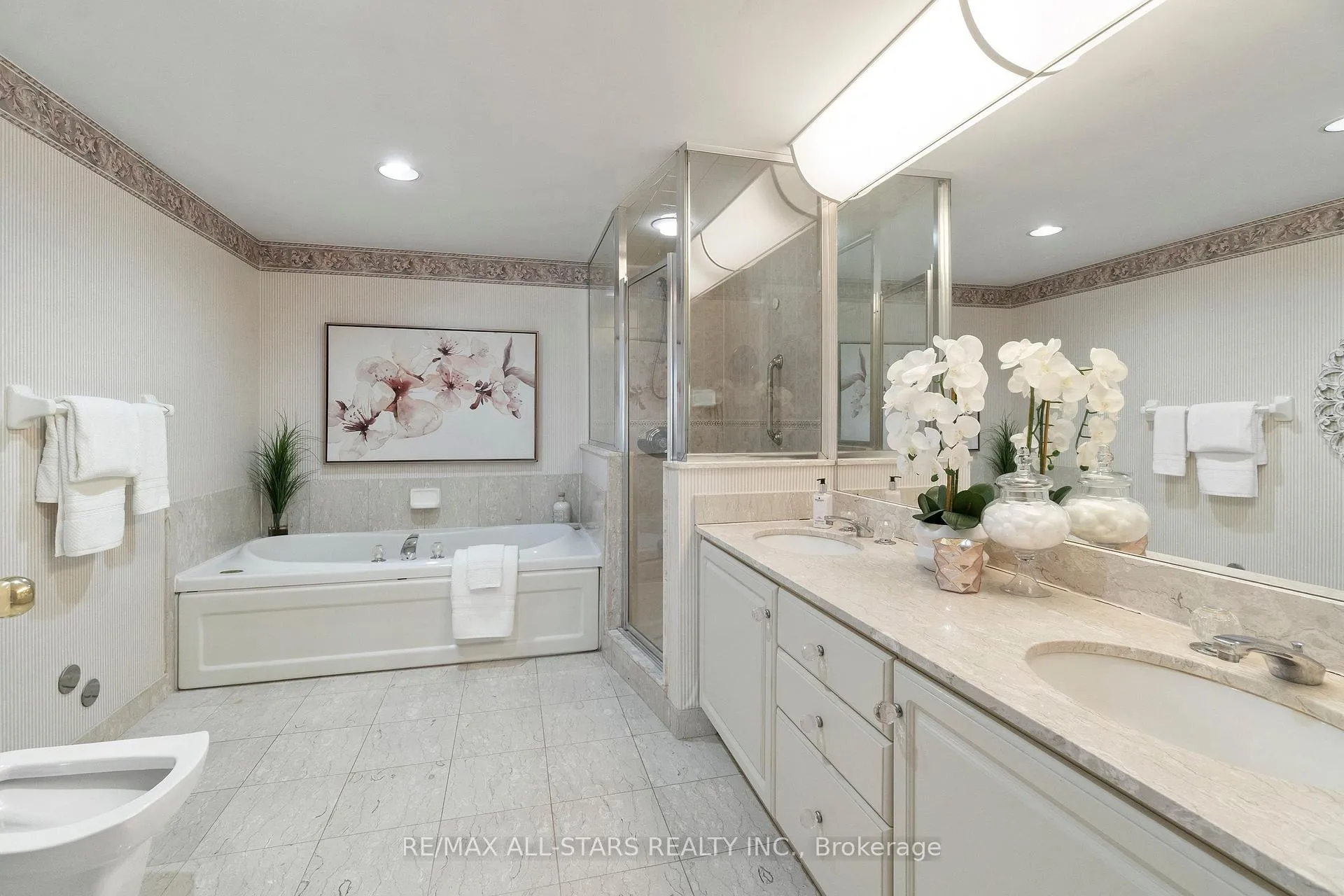 Photo 26 of Unit 701, 610 Bullock Drive, Markham, Markville — HOMEH