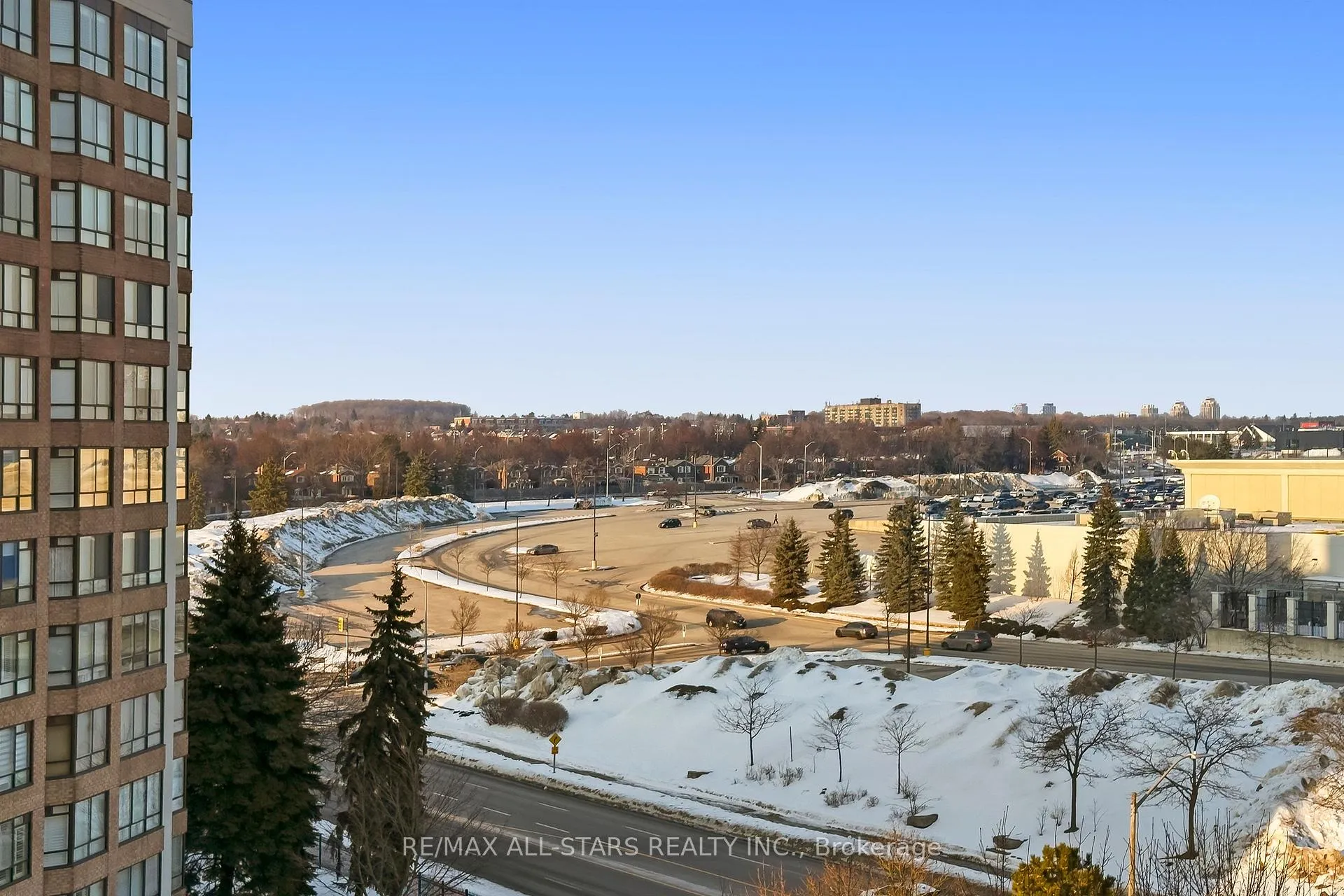 Photo 38 of Unit 701, 610 Bullock Drive, Markham, Markville — HOMEH