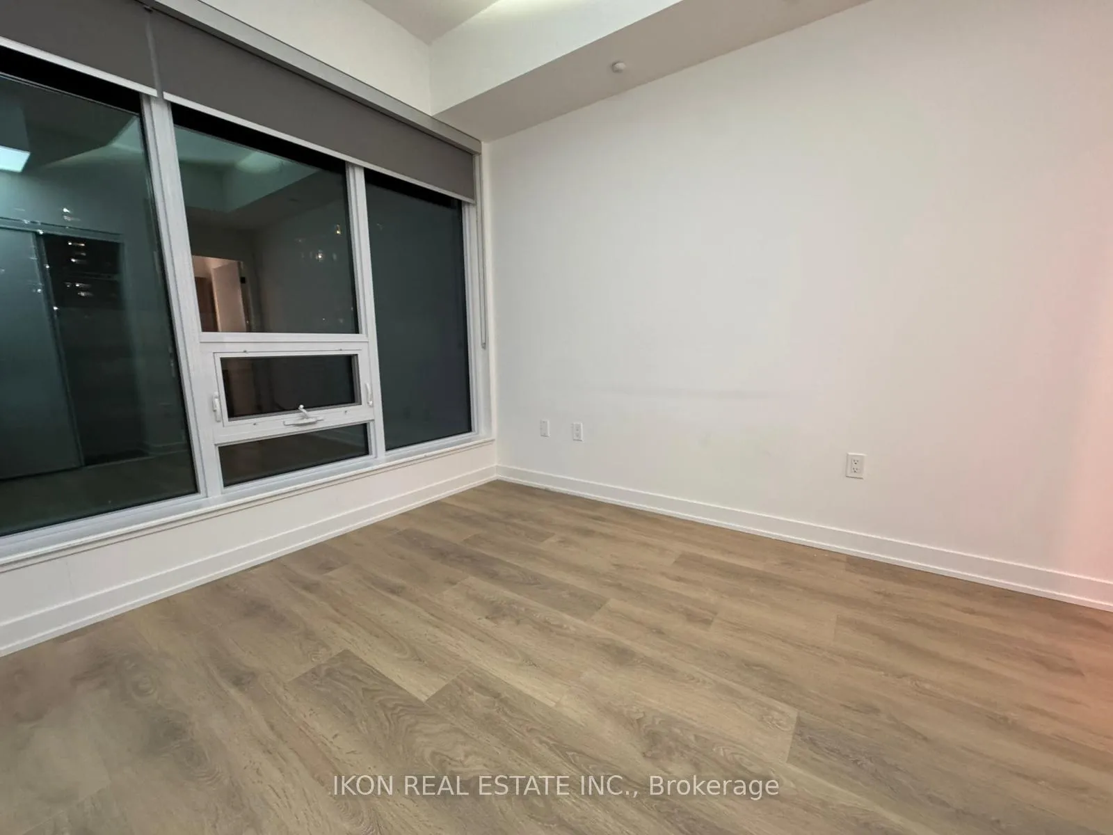 Photo 17 of Unit 702, 117 Broadway Avenue, Toronto, Mount Pleasant West — HOMEH