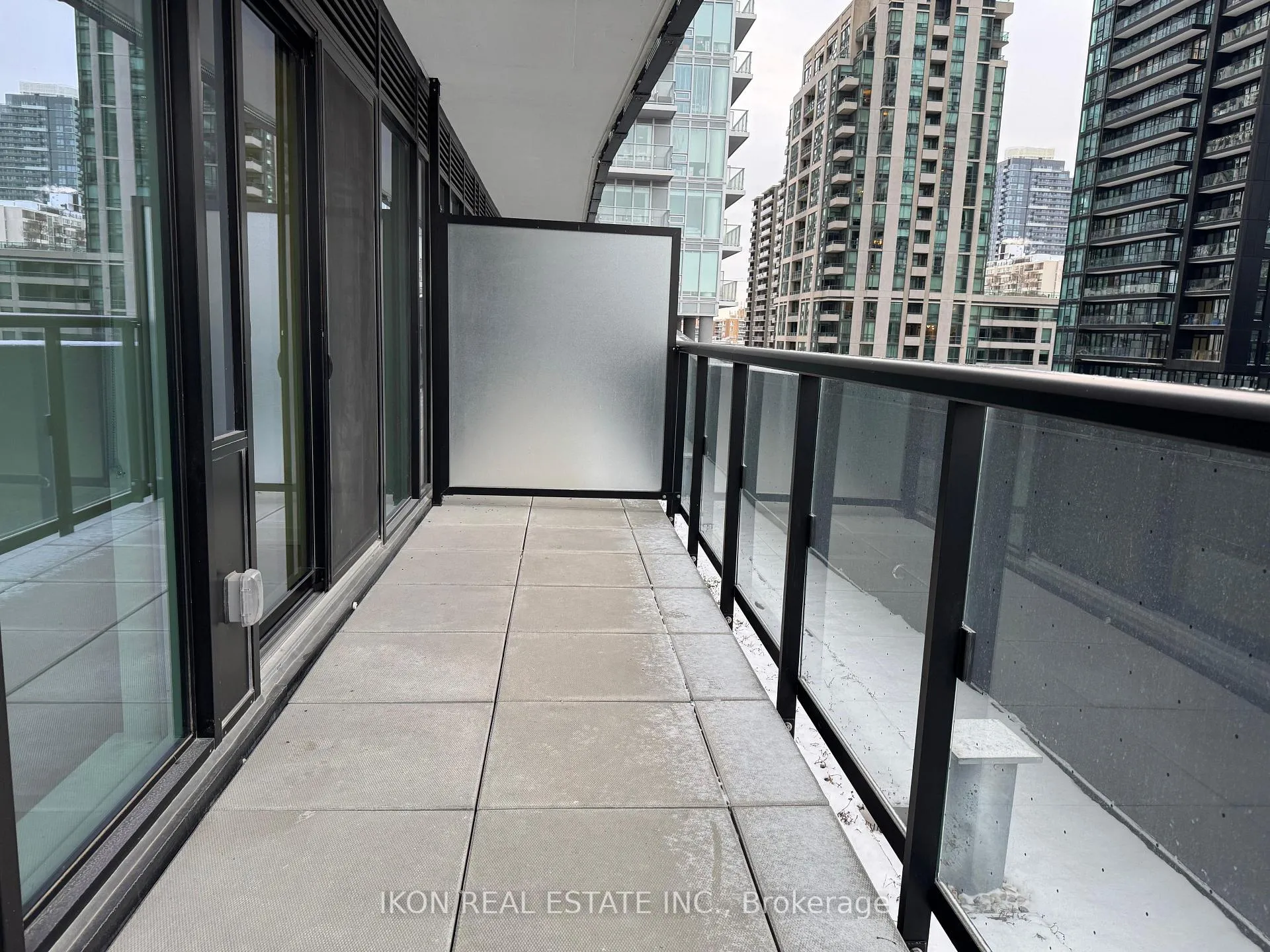 Photo 24 of Unit 702, 117 Broadway Avenue, Toronto, Mount Pleasant West — HOMEH