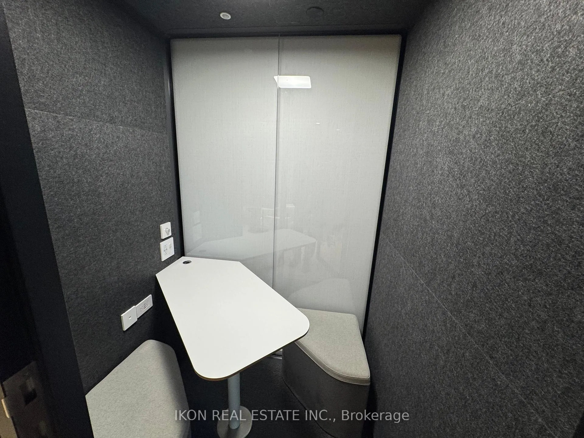Photo 27 of Unit 702, 117 Broadway Avenue, Toronto, Mount Pleasant West — HOMEH