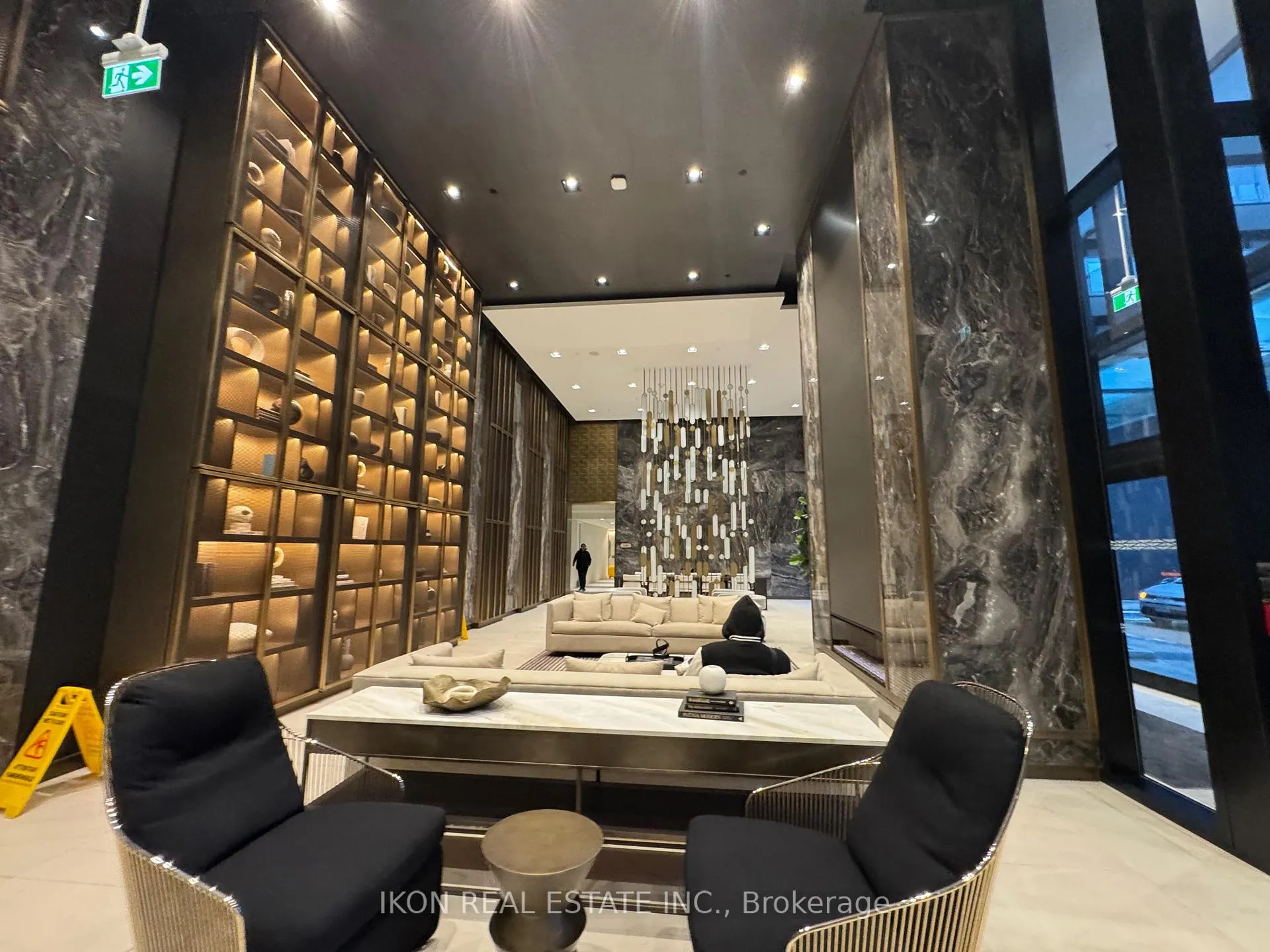 Photo 37 of Unit 702, 117 Broadway Avenue, Toronto, Mount Pleasant West — HOMEH