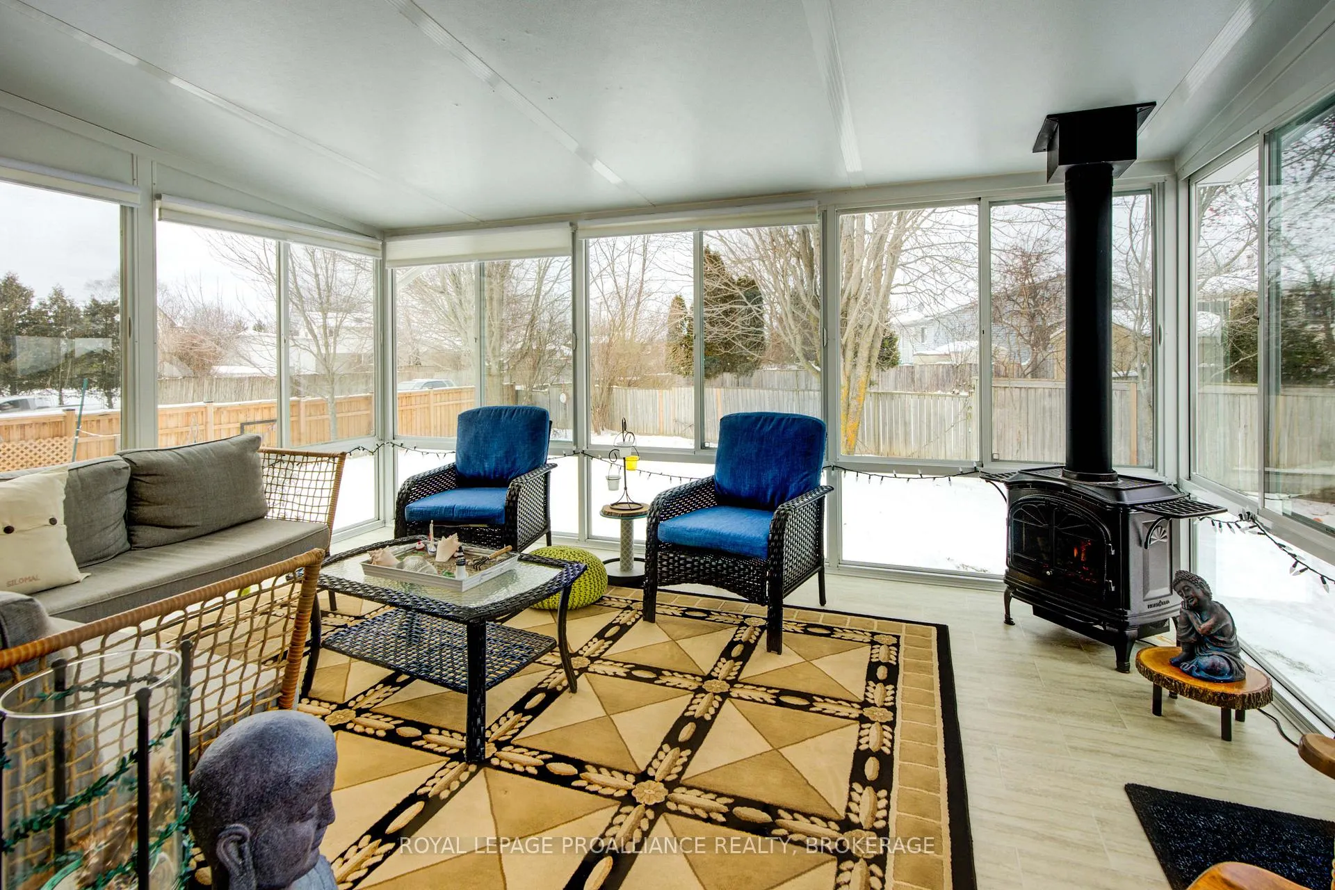 Photo 21 of 406 Waterloo Drive, Kingston, East Gardiners Rd — HOMEH