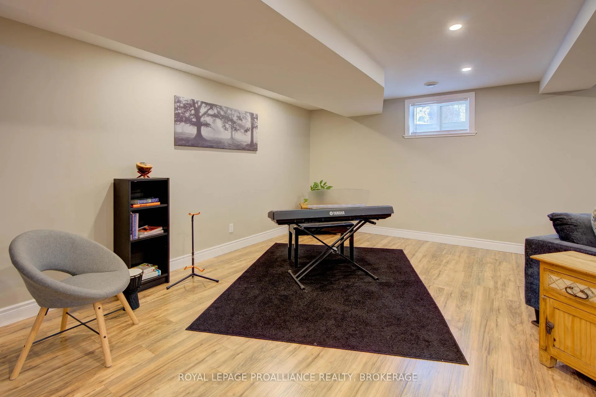 Photo 31 of 406 Waterloo Drive, Kingston, East Gardiners Rd — HOMEH