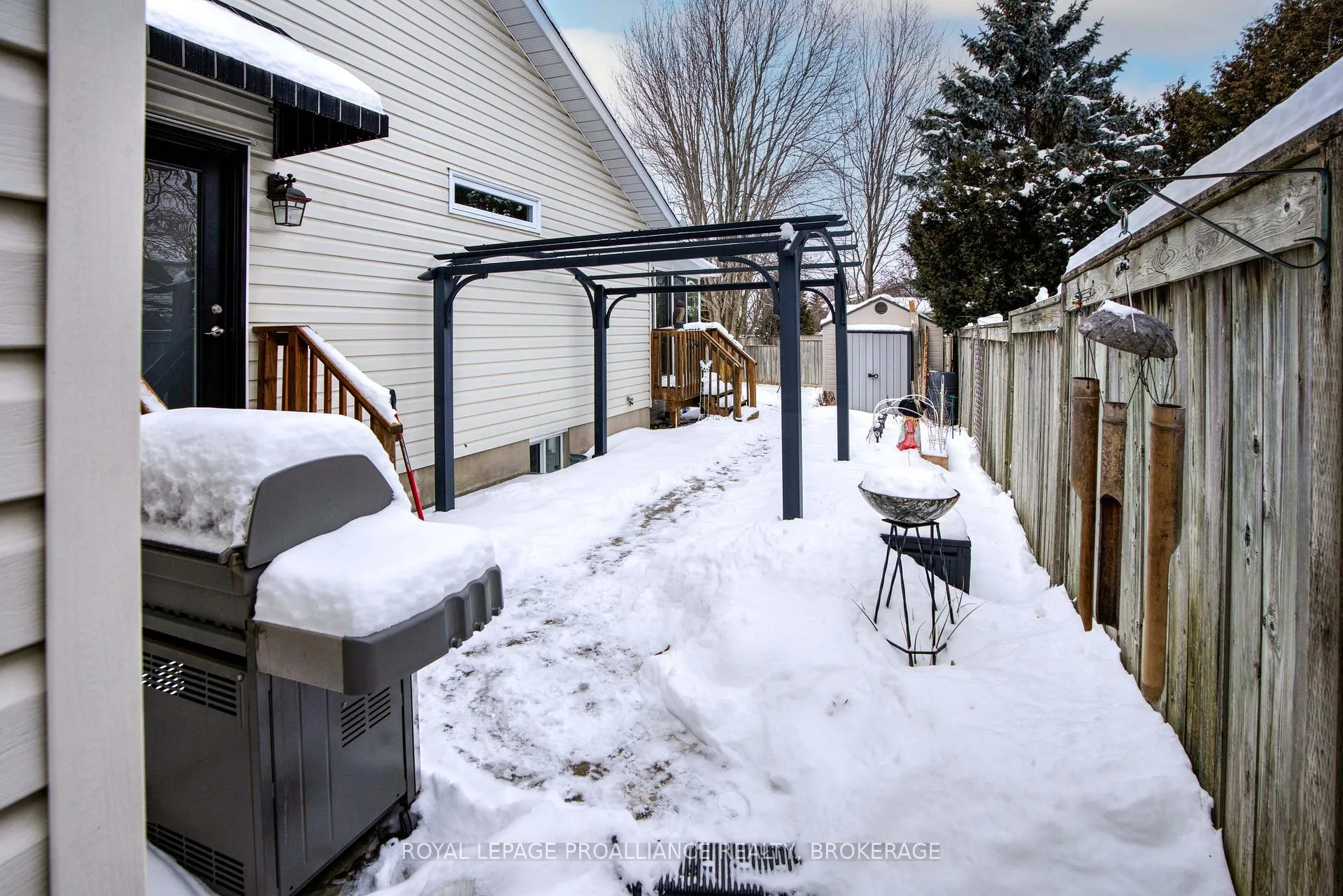 Photo 42 of 406 Waterloo Drive, Kingston, East Gardiners Rd — HOMEH