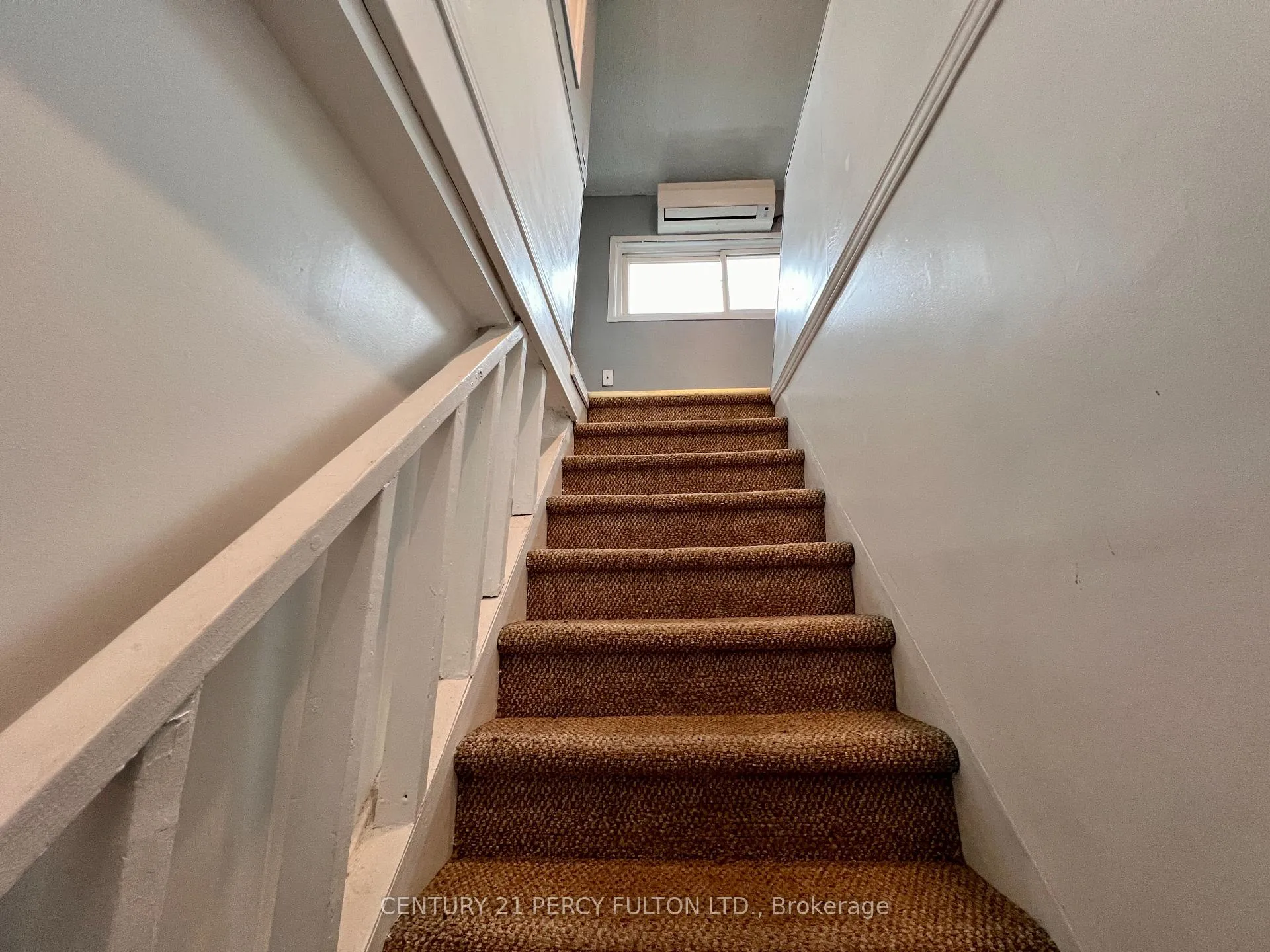 Photo 1 of 108 Cumberland Avenue, Hamilton, St. Clair — HOMEH