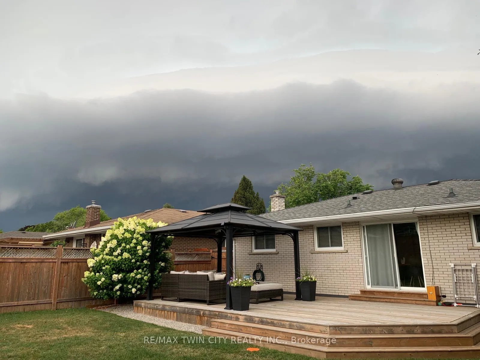 Photo 44 of 18 Duncairn Avenue, Kitchener — HOMEH