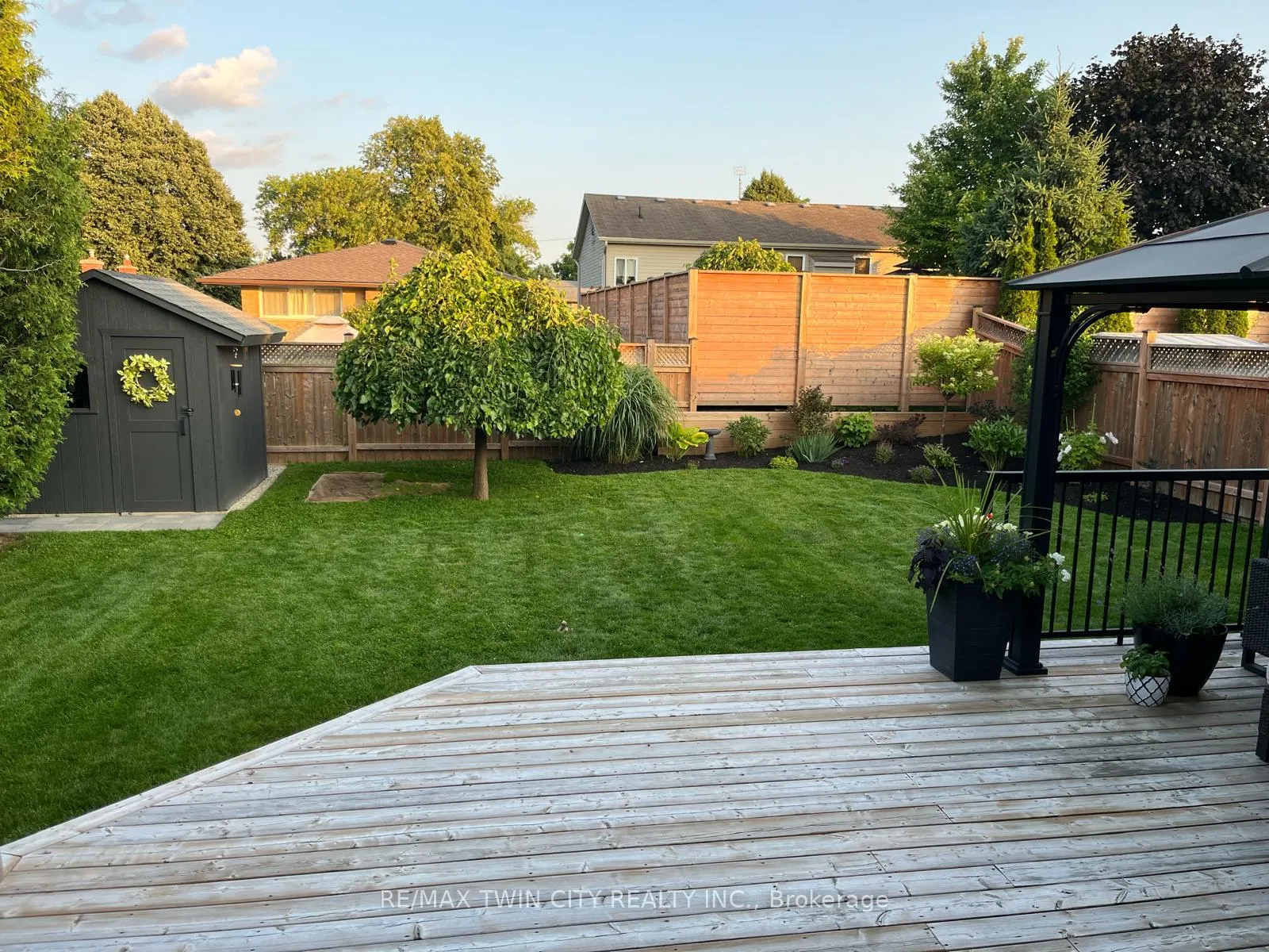 Photo 47 of 18 Duncairn Avenue, Kitchener — HOMEH