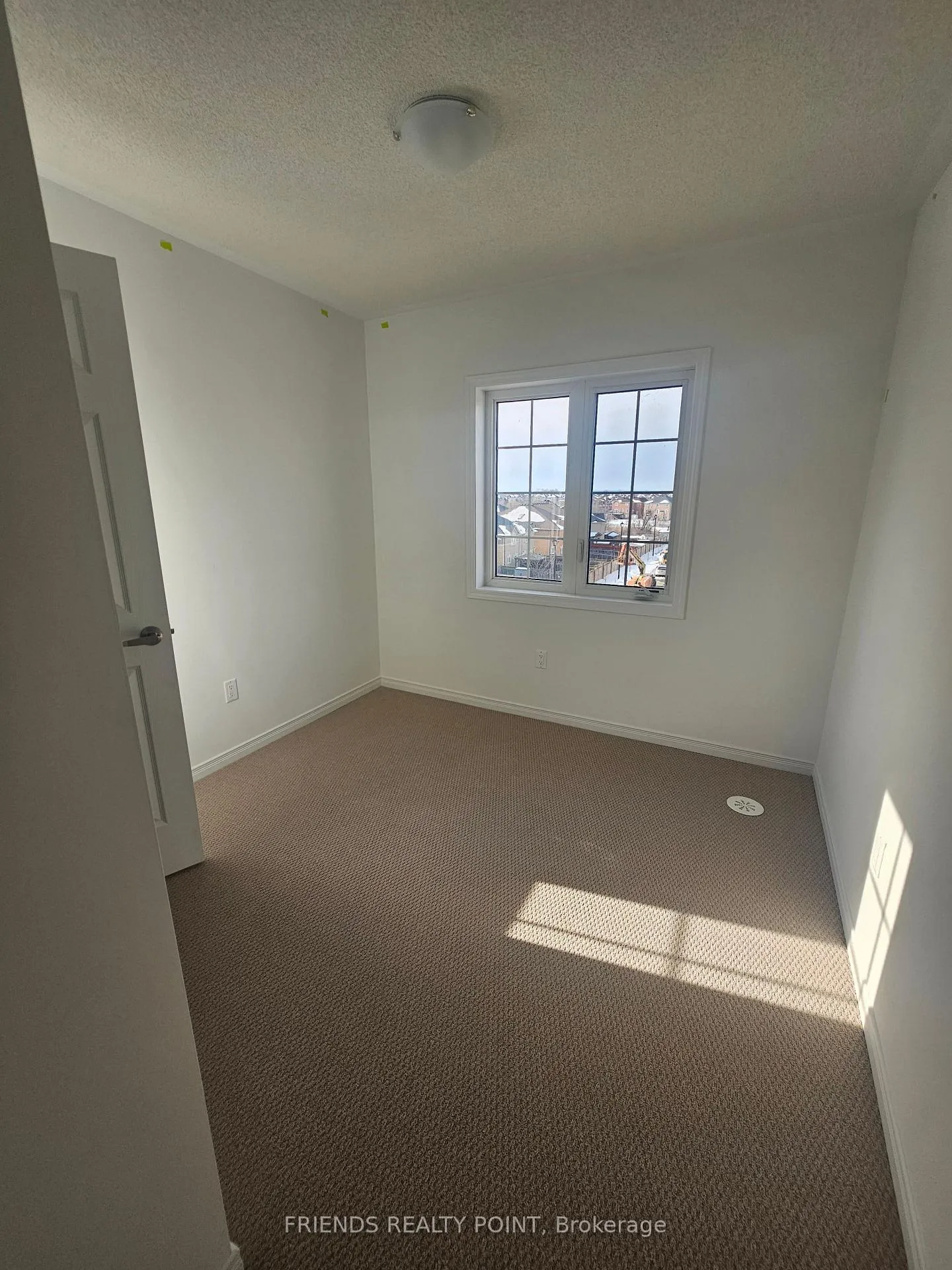 Photo 16 of Unit 1, 4320 Ebenezer Road, Brampton, Bram East — HOMEH