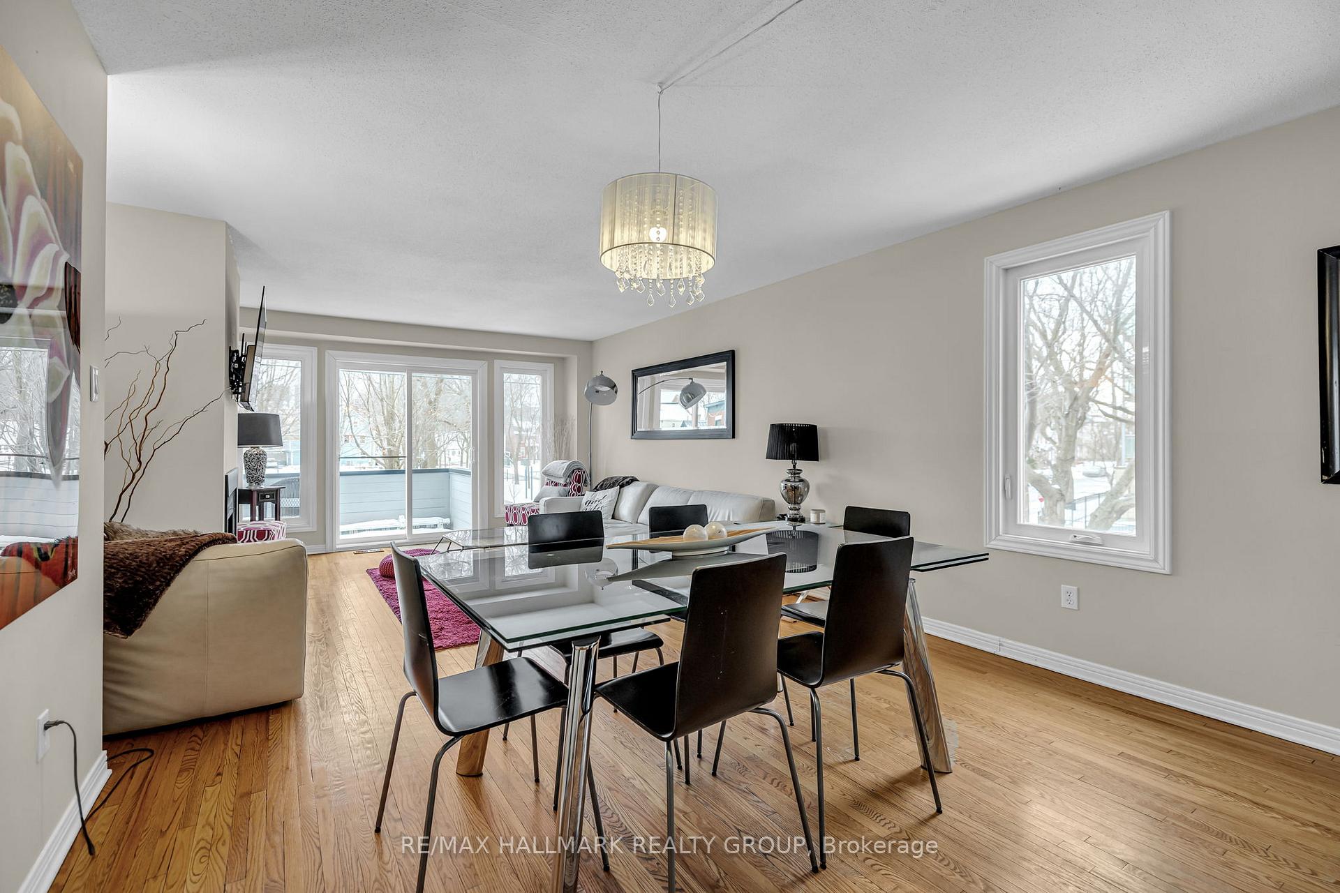 Photo 10 of 231 Bolton Street, Ottawa, Lower Town/Byward Market — HOMEH