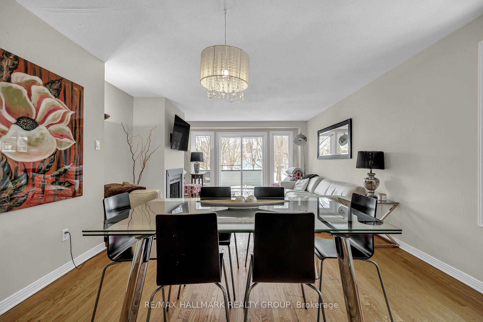 Photo 11 of 231 Bolton Street, Ottawa, Lower Town/Byward Market — HOMEH