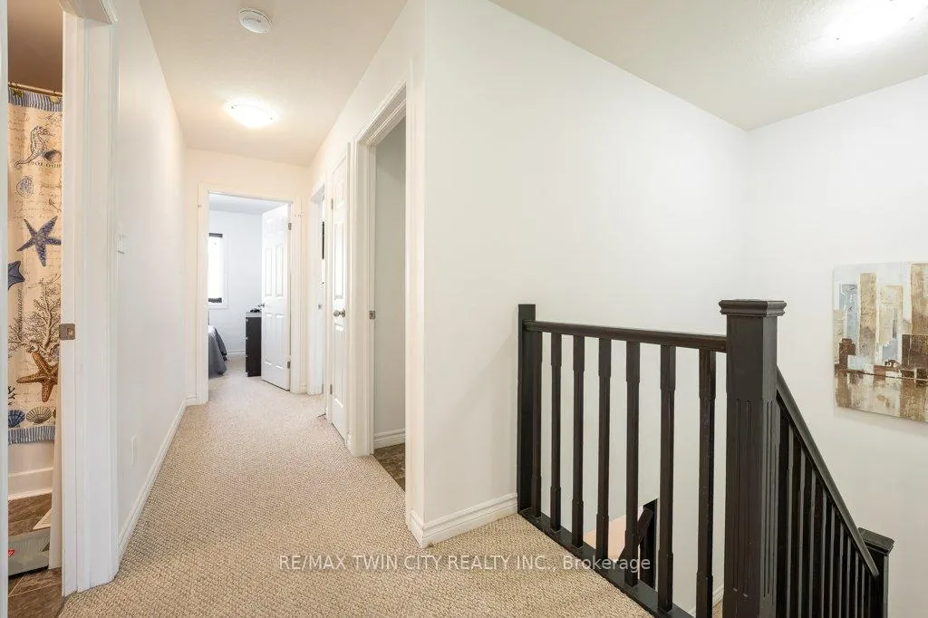 Photo 20 of 8 Renfrew Street, Kitchener — HOMEH