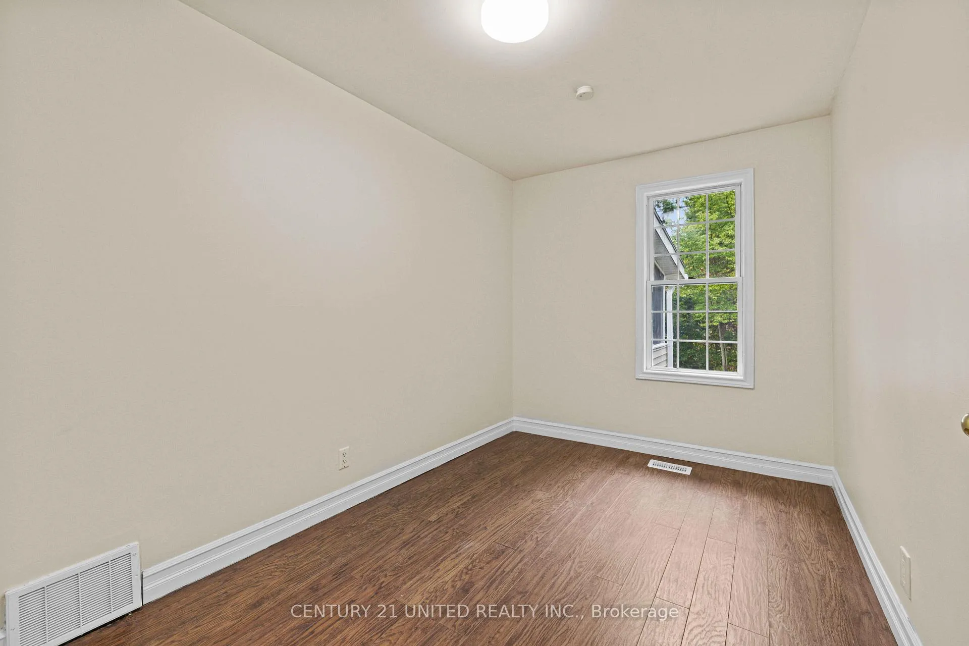 Photo 13 of 60 Hemlock Street, Highlands East, Bicroft Ward — HOMEH