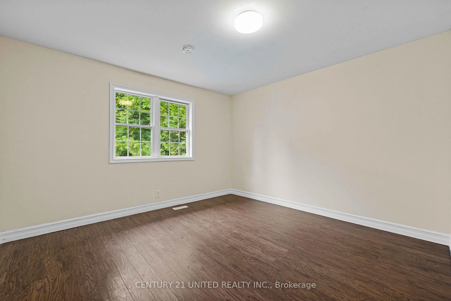 Photo 15 of 60 Hemlock Street, Highlands East, Bicroft Ward — HOMEH