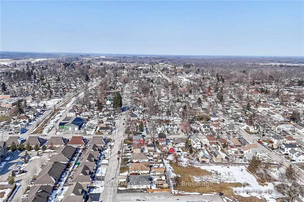 Photo 46 of 115 Forest Street E, Haldimand, Dunnville — HOMEH