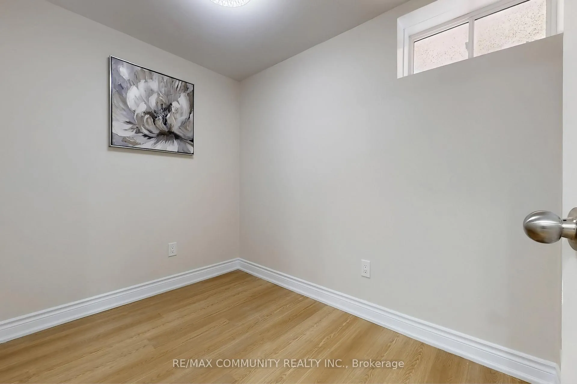 Photo 42 of Unit 7, 1741 Fairport Road, Pickering, Dunbarton — HOMEH