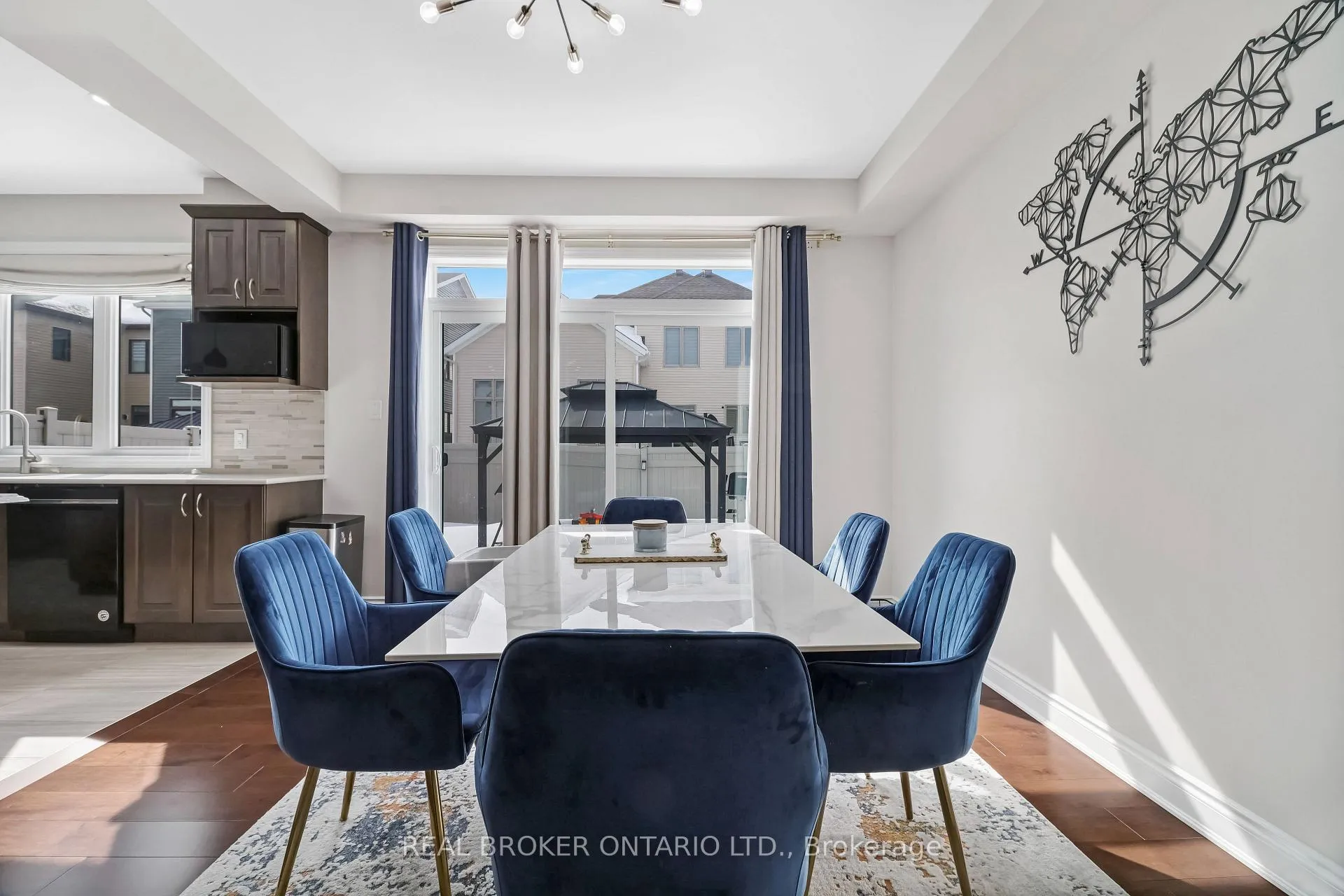 Photo 6 of 642 Continental Avenue, Ottawa, Kanata - Emerald Meadows/Trailwest — HOMEH