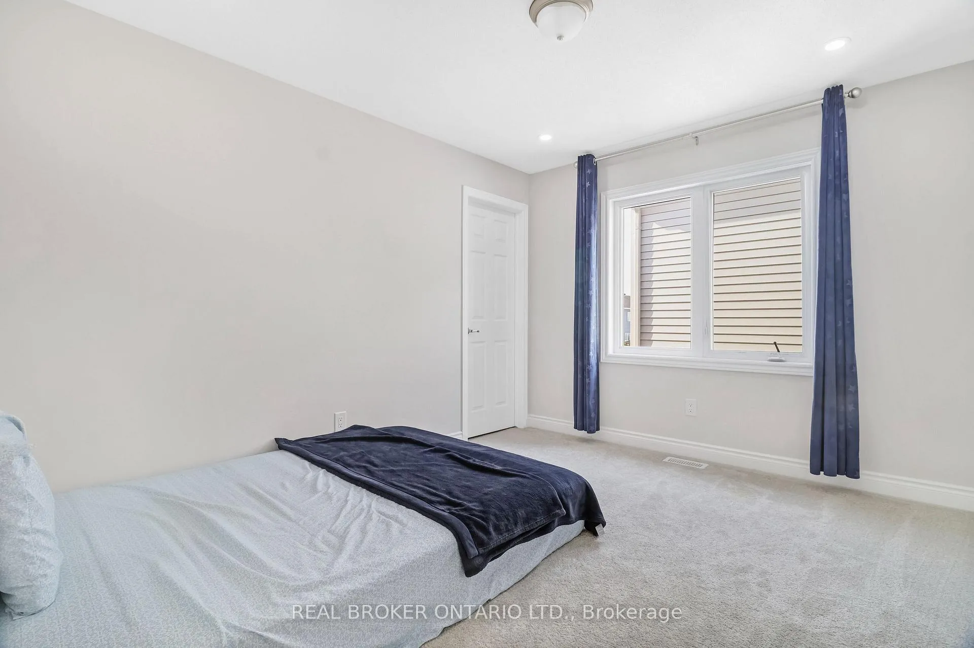 Photo 25 of 642 Continental Avenue, Ottawa, Kanata - Emerald Meadows/Trailwest — HOMEH
