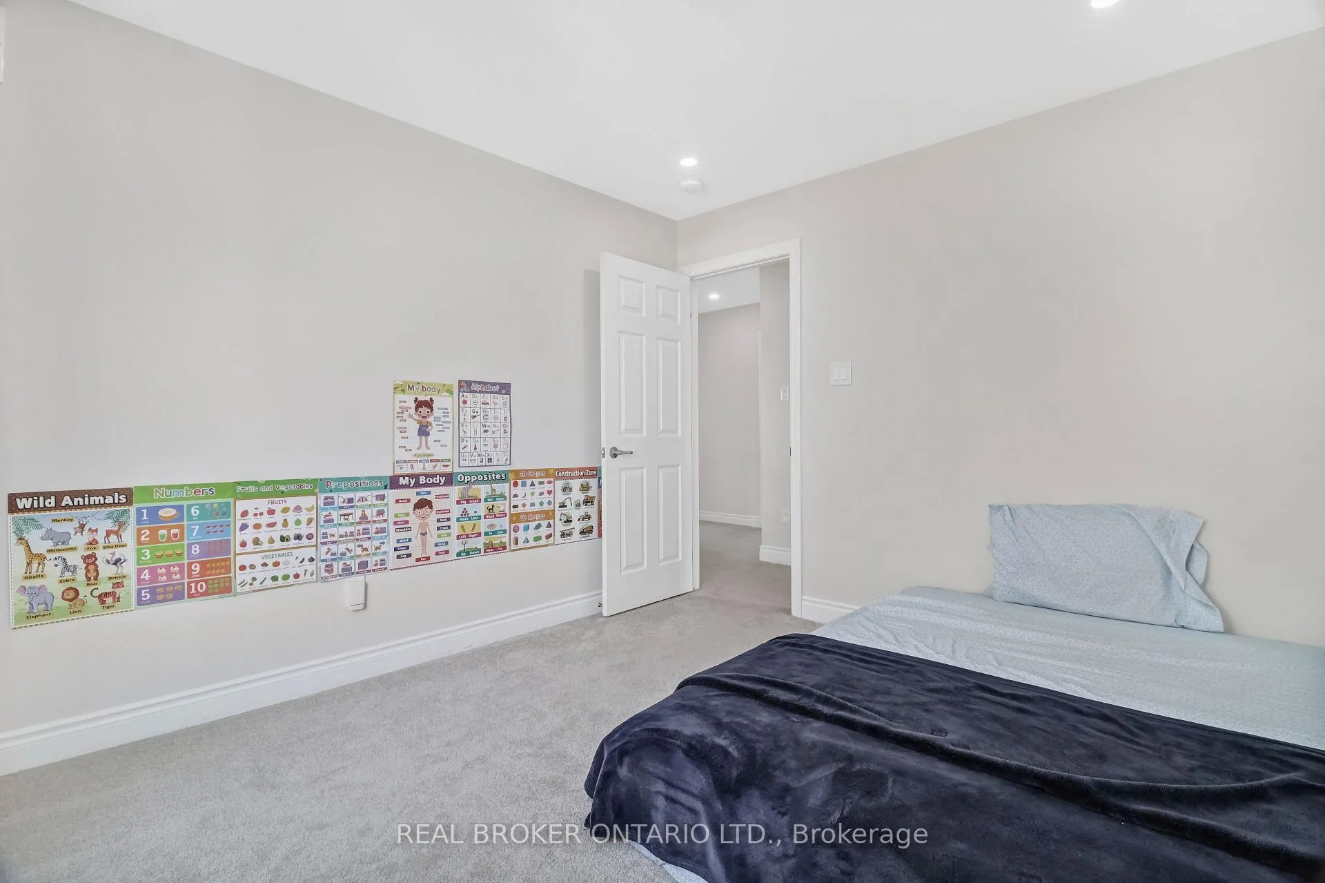 Photo 26 of 642 Continental Avenue, Ottawa, Kanata - Emerald Meadows/Trailwest — HOMEH