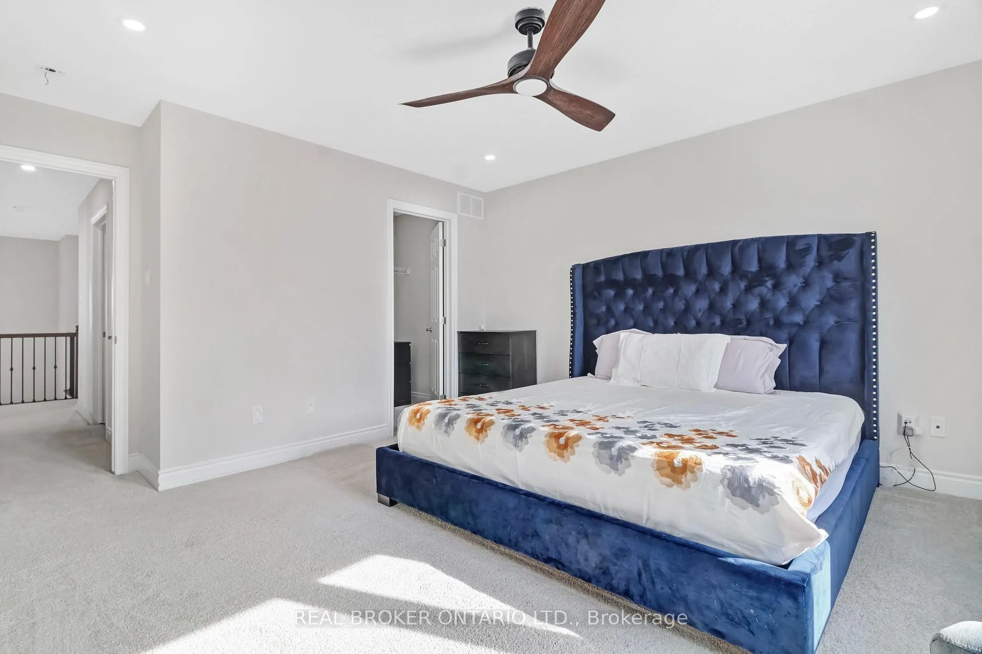Photo 29 of 642 Continental Avenue, Ottawa, Kanata - Emerald Meadows/Trailwest — HOMEH