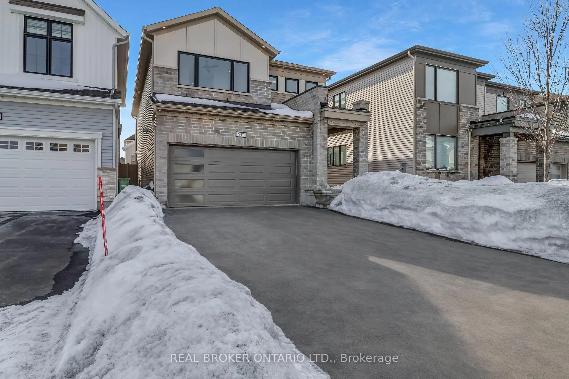 Photo 35 of 642 Continental Avenue, Ottawa, Kanata - Emerald Meadows/Trailwest — HOMEH
