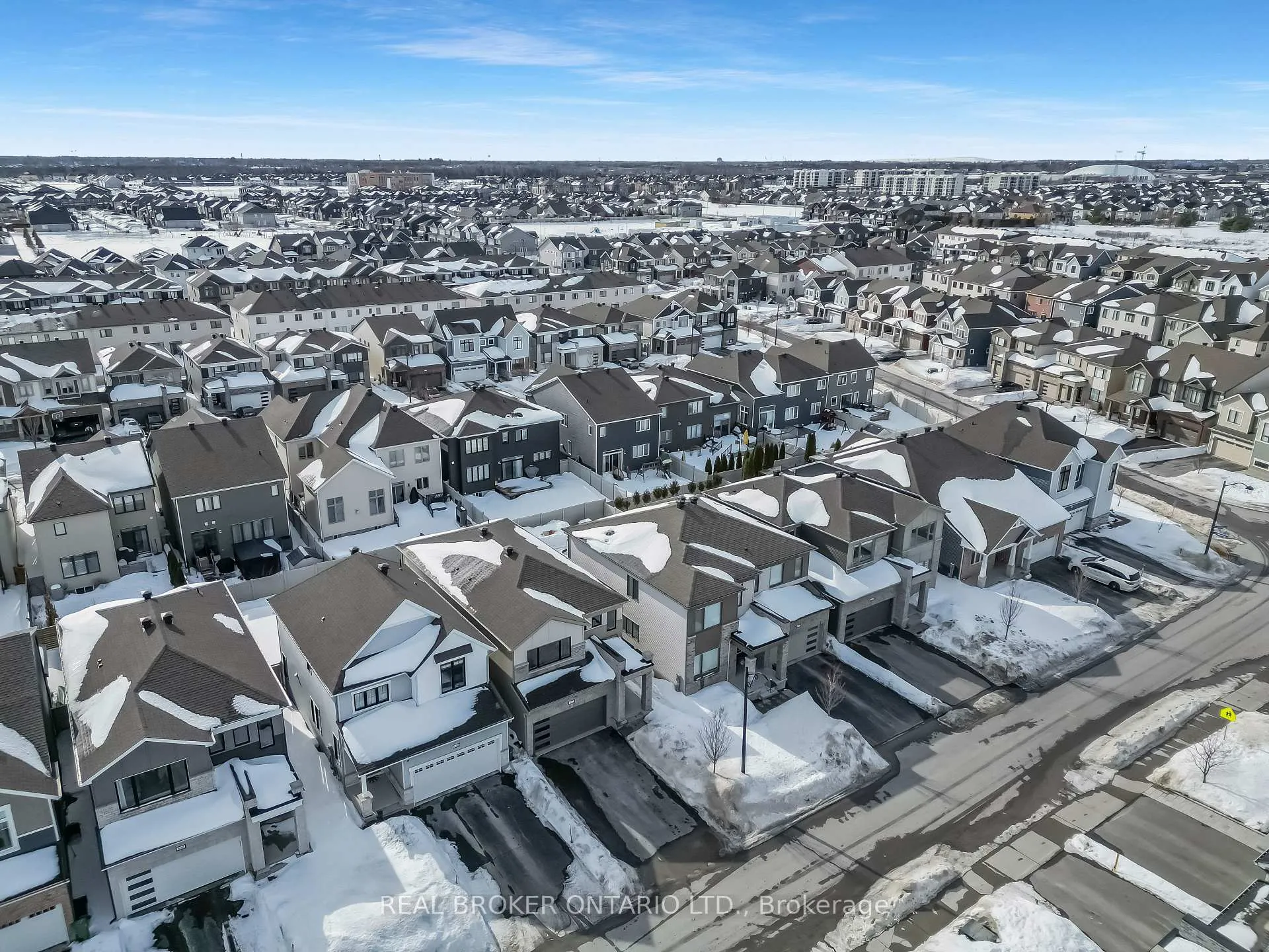 Photo 40 of 642 Continental Avenue, Ottawa, Kanata - Emerald Meadows/Trailwest — HOMEH