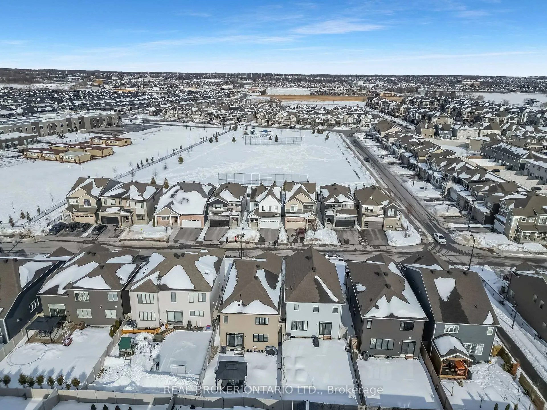 Photo 42 of 642 Continental Avenue, Ottawa, Kanata - Emerald Meadows/Trailwest — HOMEH