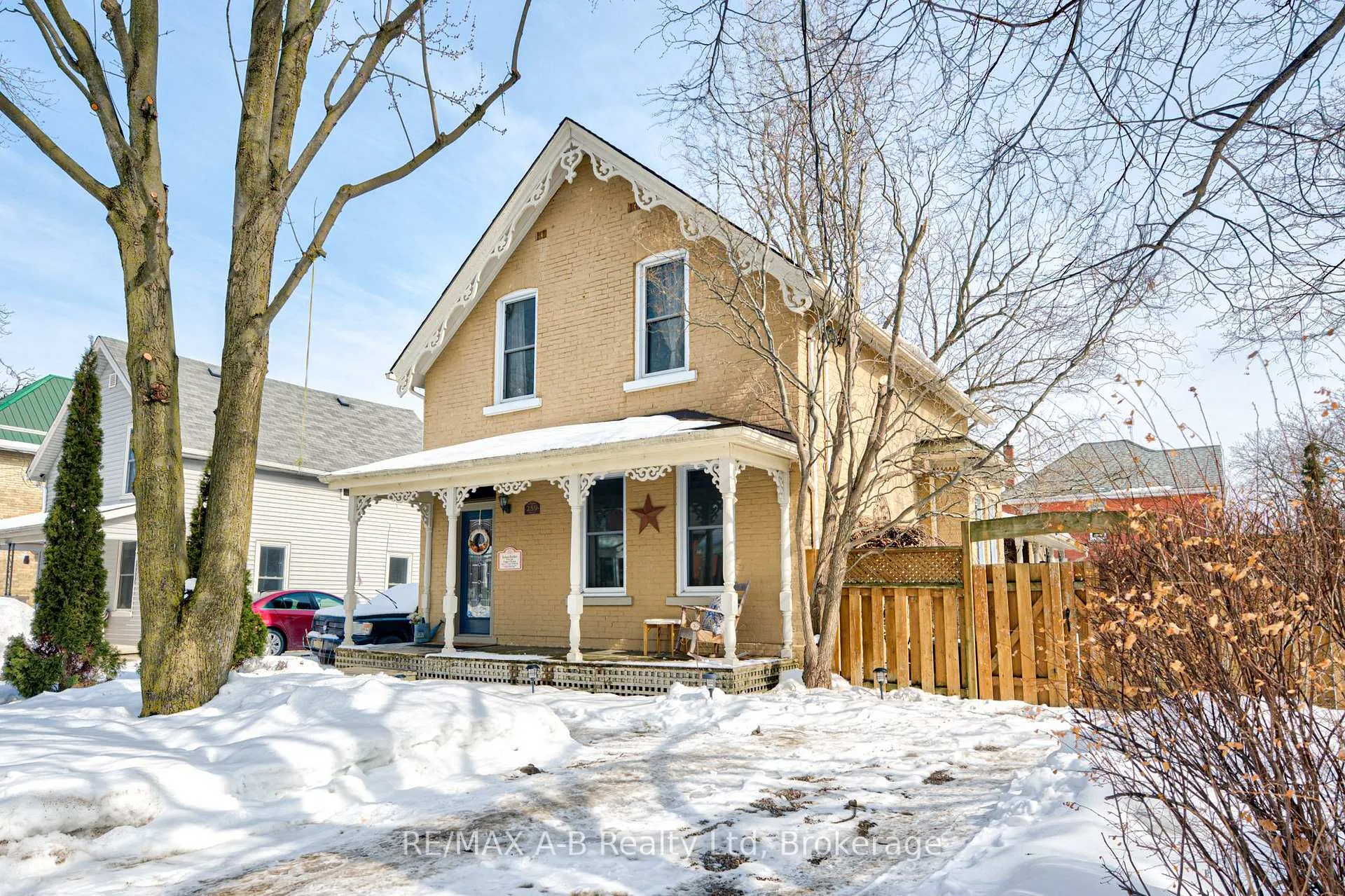 Photo 1 of 259 Nile Street, Stratford — HOMEH