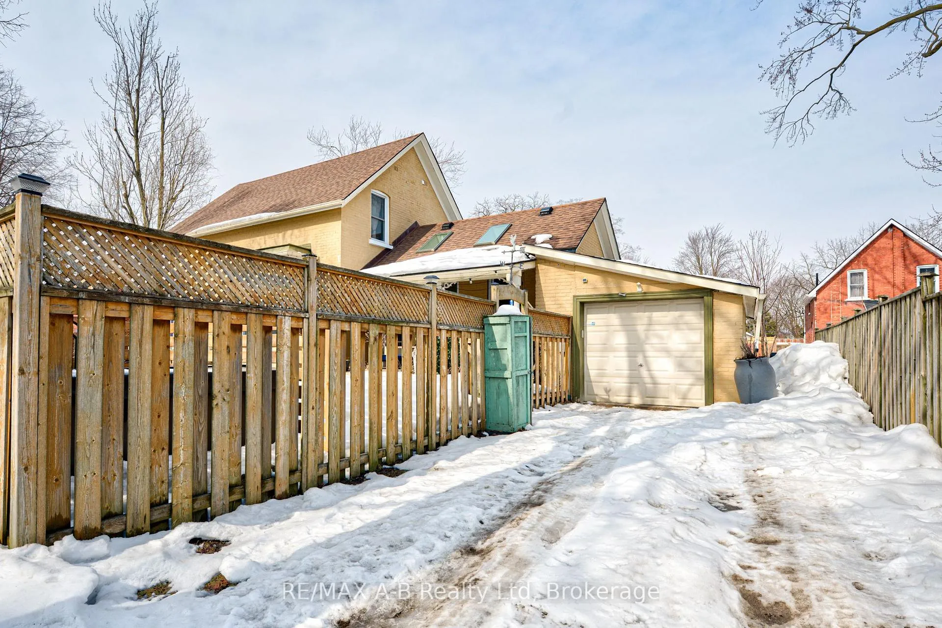 Photo 9 of 259 Nile Street, Stratford — HOMEH