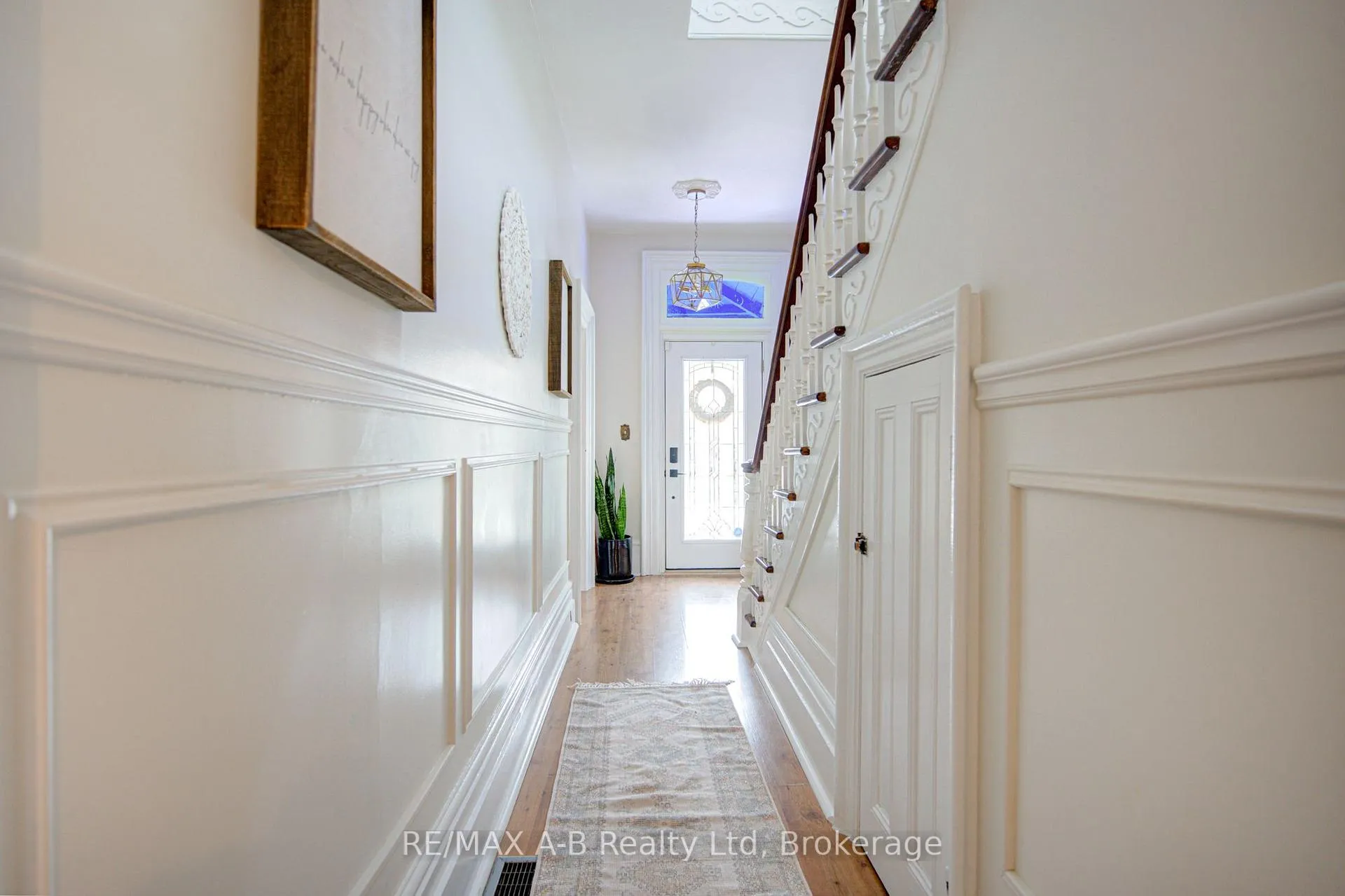 Photo 14 of 259 Nile Street, Stratford — HOMEH