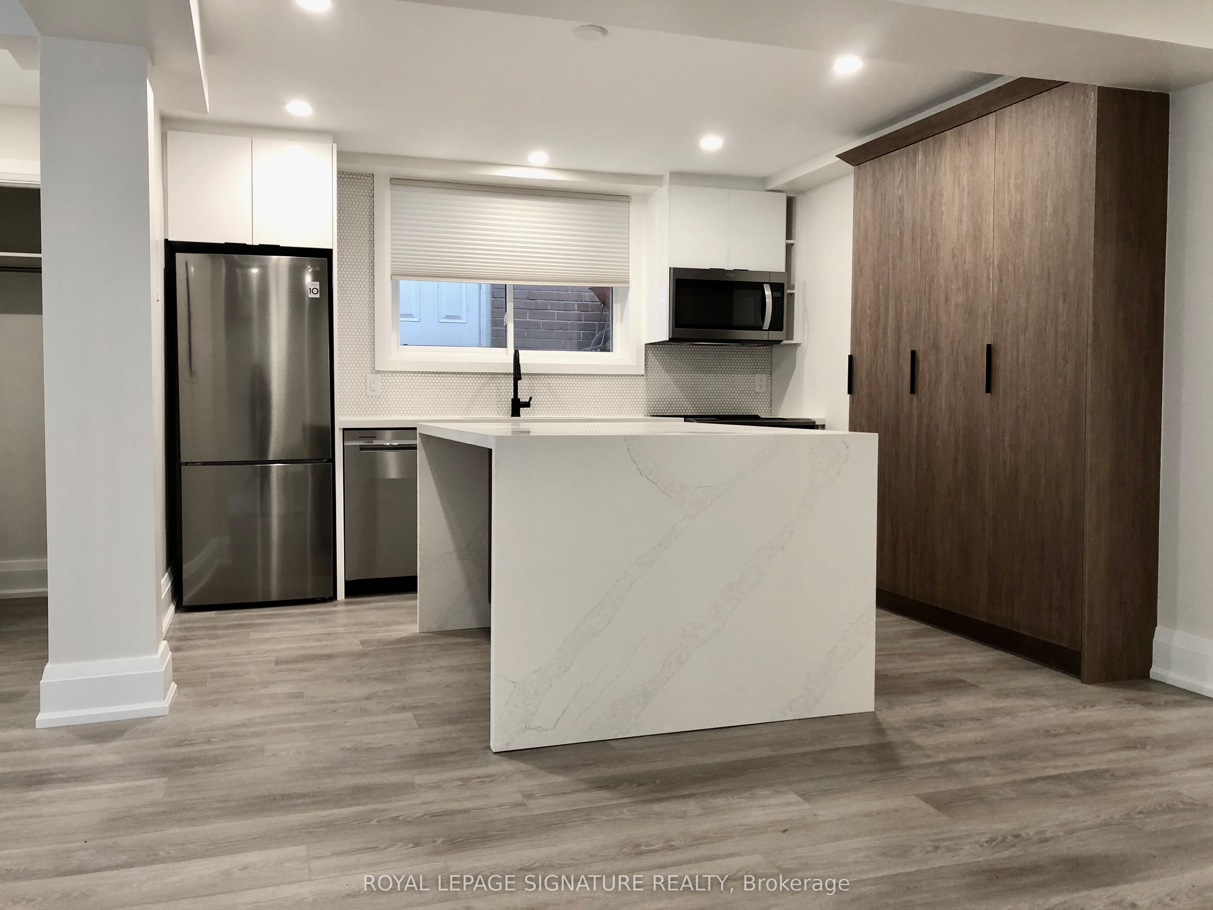 Photo 7 of Unit 1, 218 Wheeler Avenue, Toronto, The Beaches — HOMEH