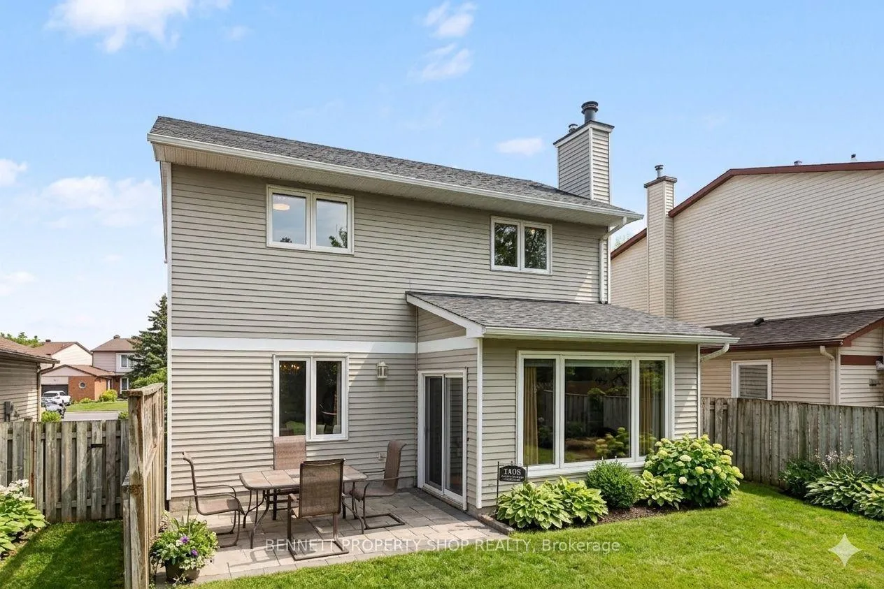 Photo 14 of 1408 Eastcliffe Way, Ottawa, Pineview — HOMEH