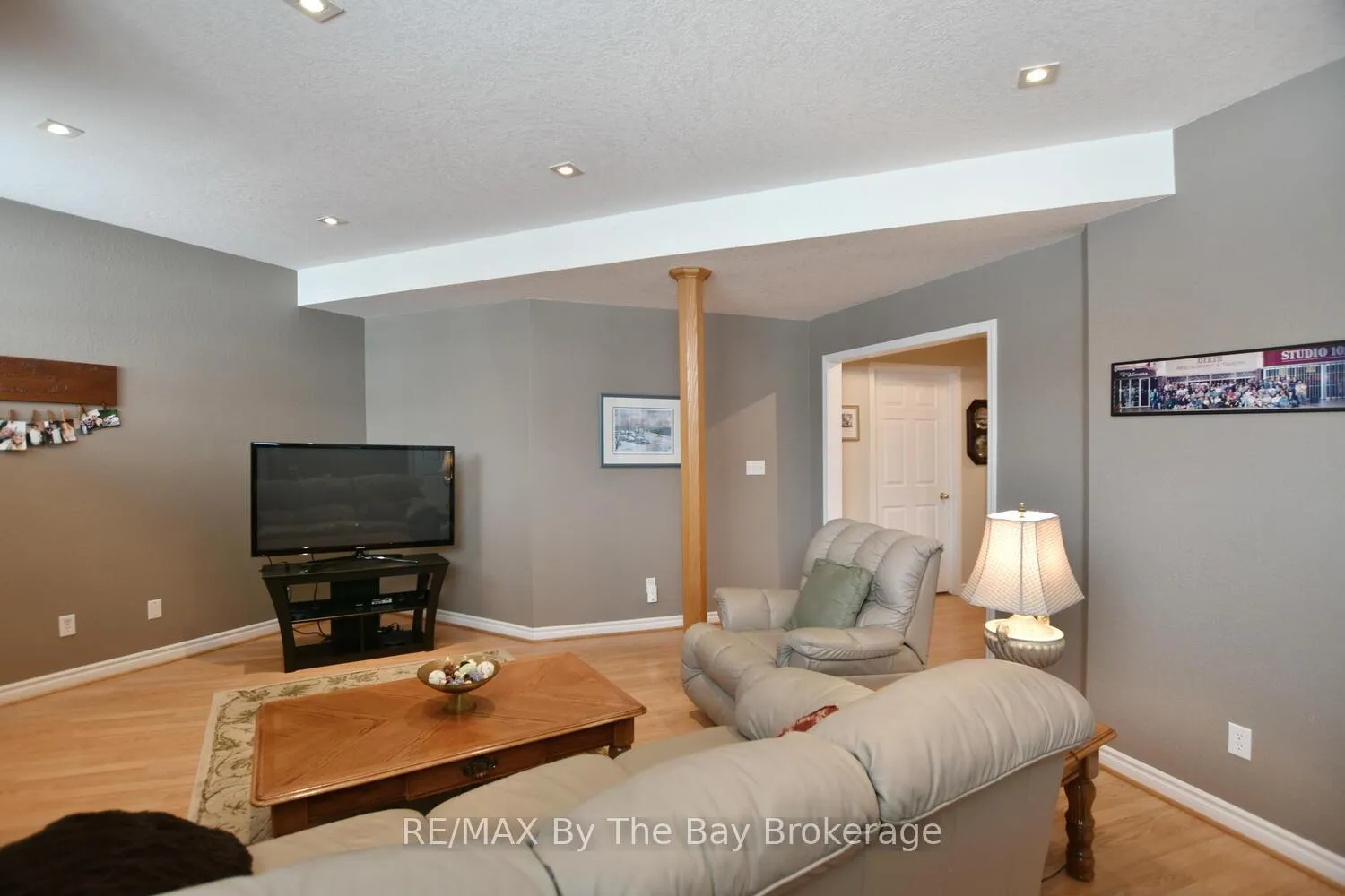 Photo 34 of 3 Foxwood Crescent, Wasaga Beach — HOMEH