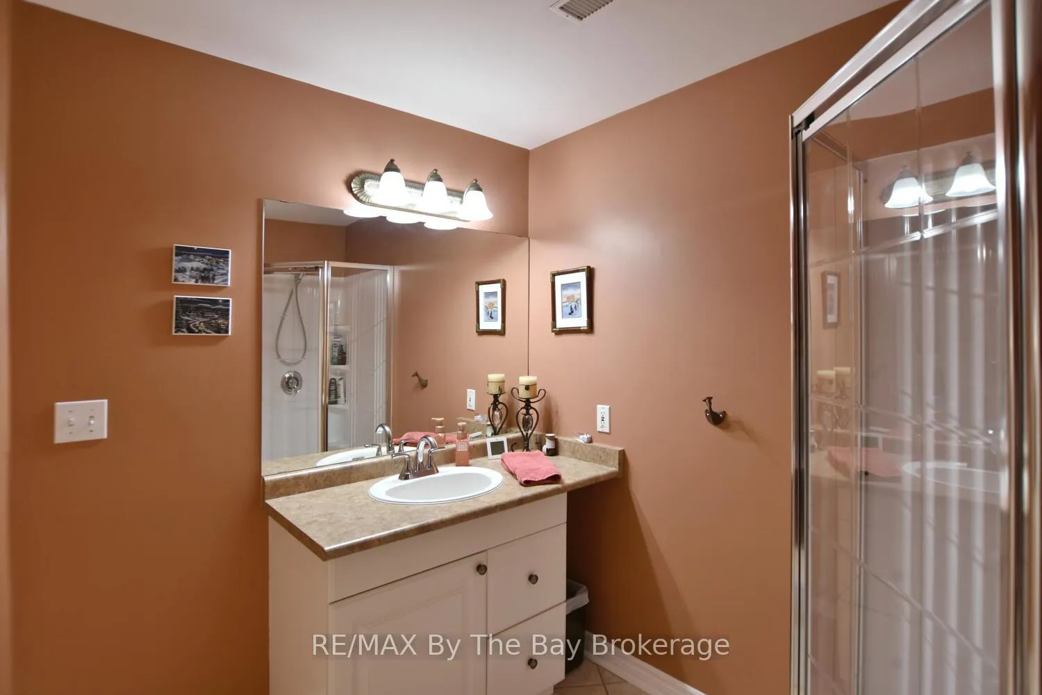Photo 41 of 3 Foxwood Crescent, Wasaga Beach — HOMEH