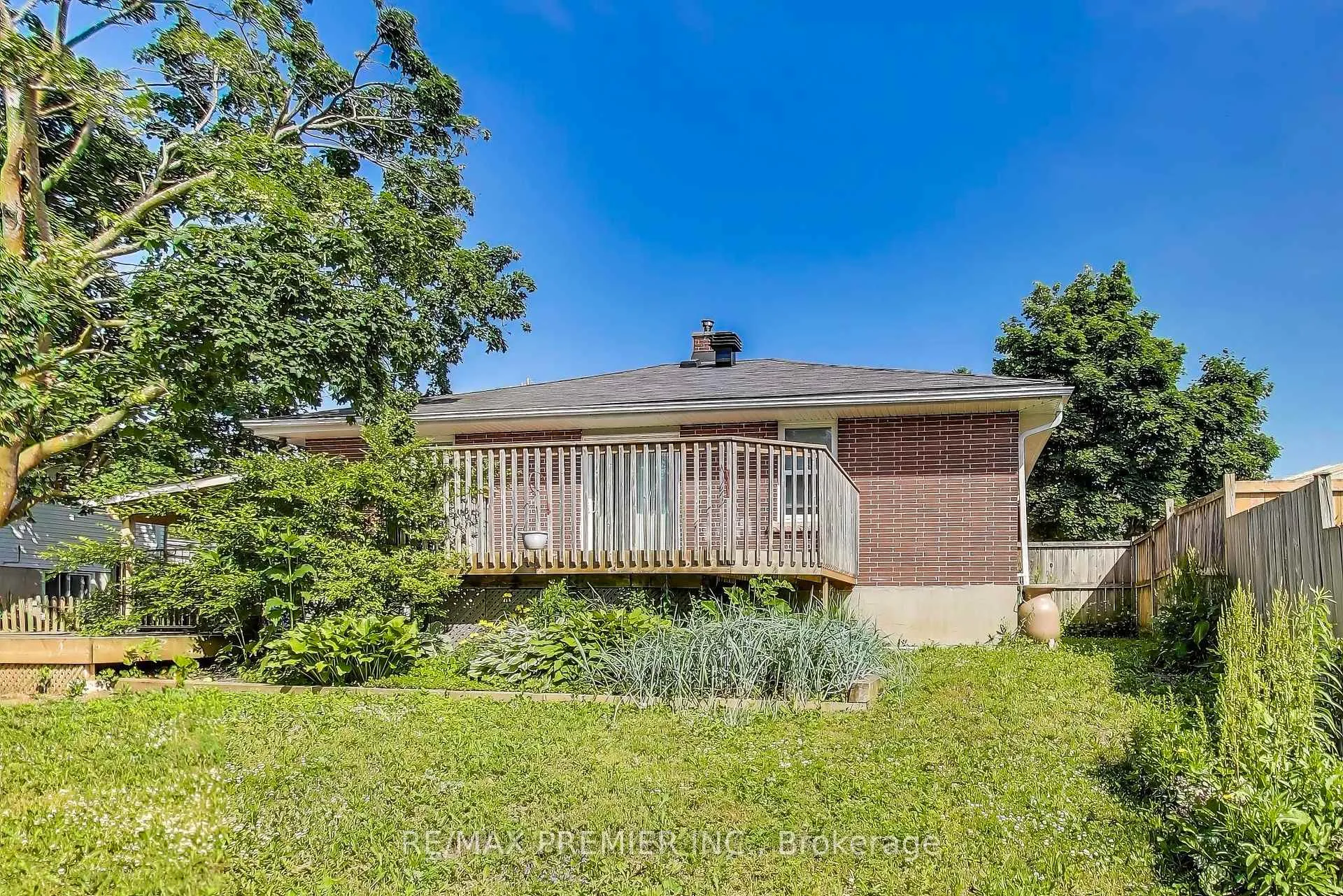 Photo 33 of 5 Golfdale Road, Barrie, Sunnidale — HOMEH