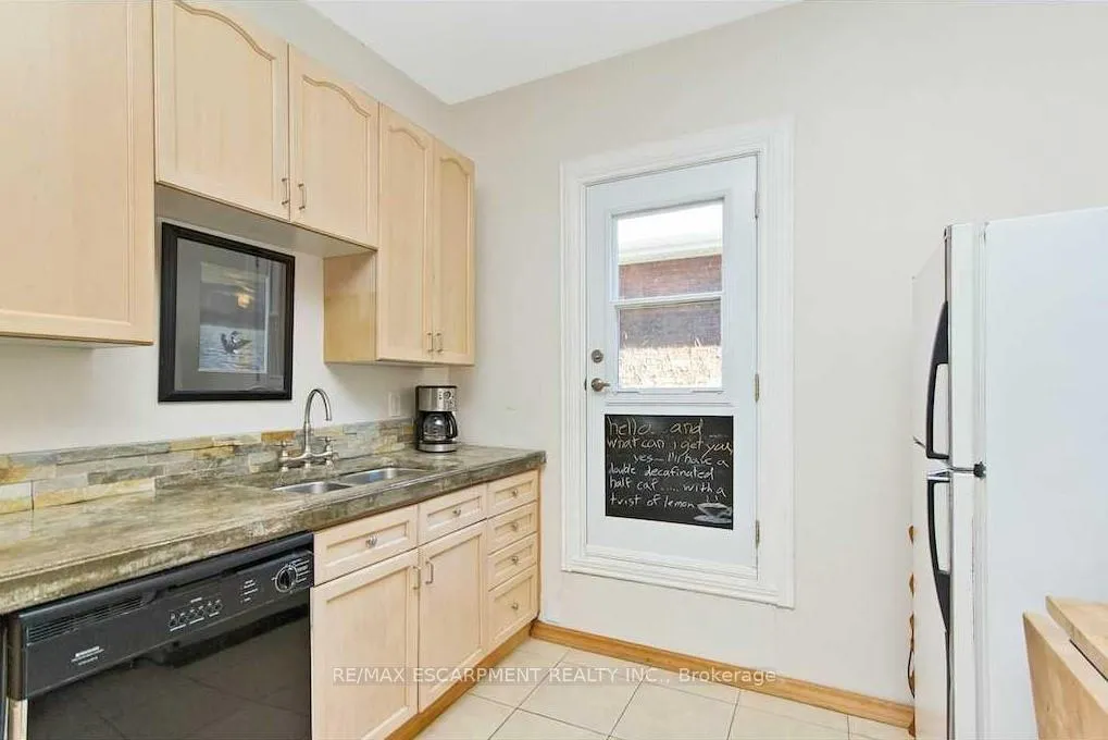 Photo 7 of 134 Stinson Street, Hamilton, Stinson — HOMEH