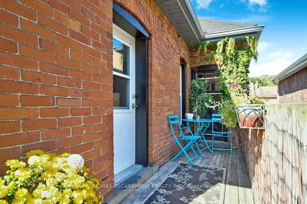 Photo 15 of 134 Stinson Street, Hamilton, Stinson — HOMEH