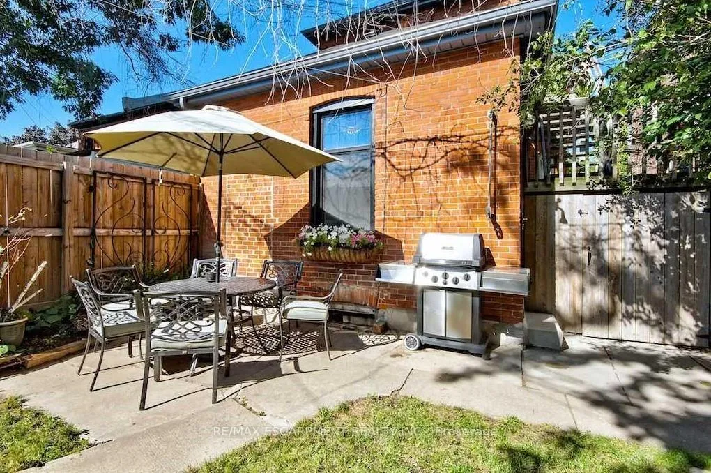 Photo 17 of 134 Stinson Street, Hamilton, Stinson — HOMEH