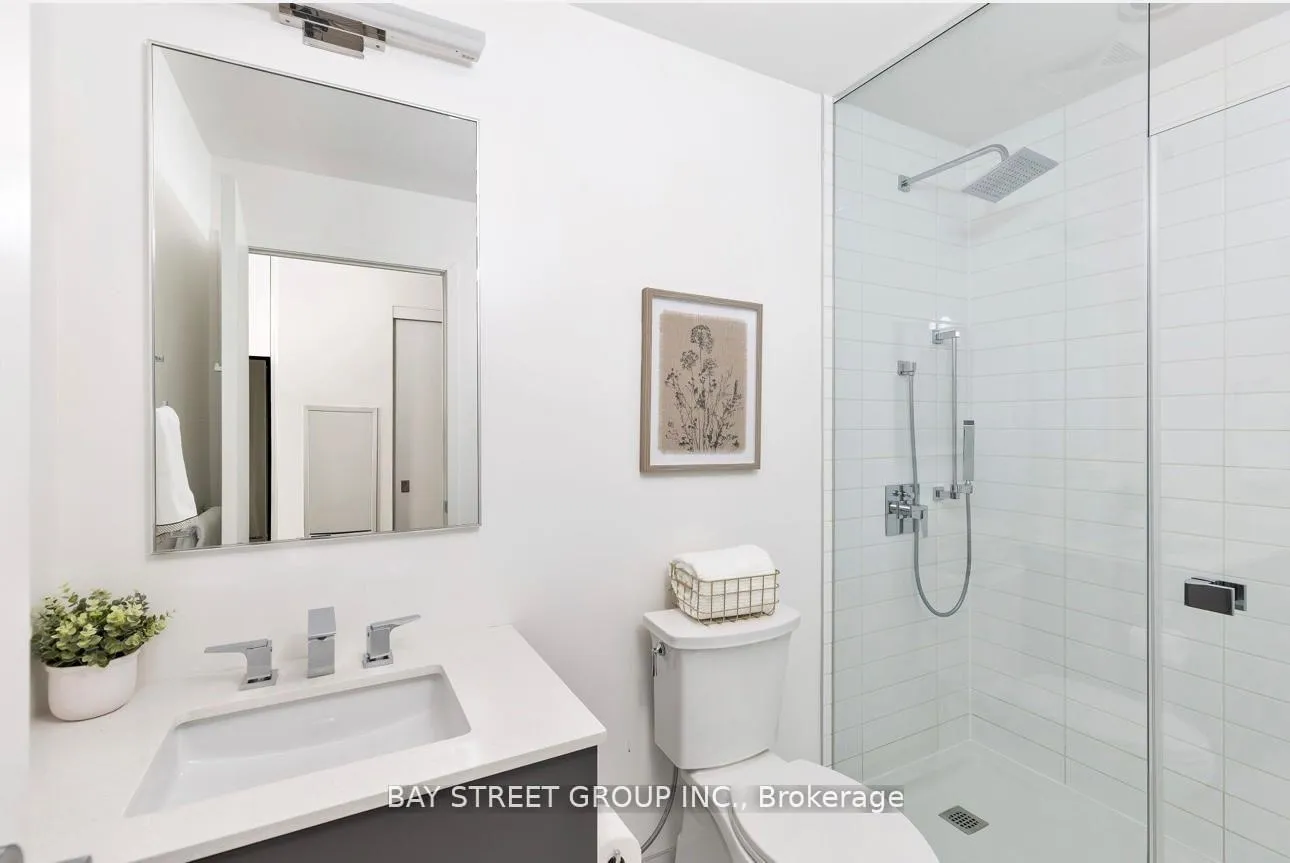 Photo 11 of Unit 2208, 25 Richmond Street E, Toronto, Church-Yonge Corridor — HOMEH