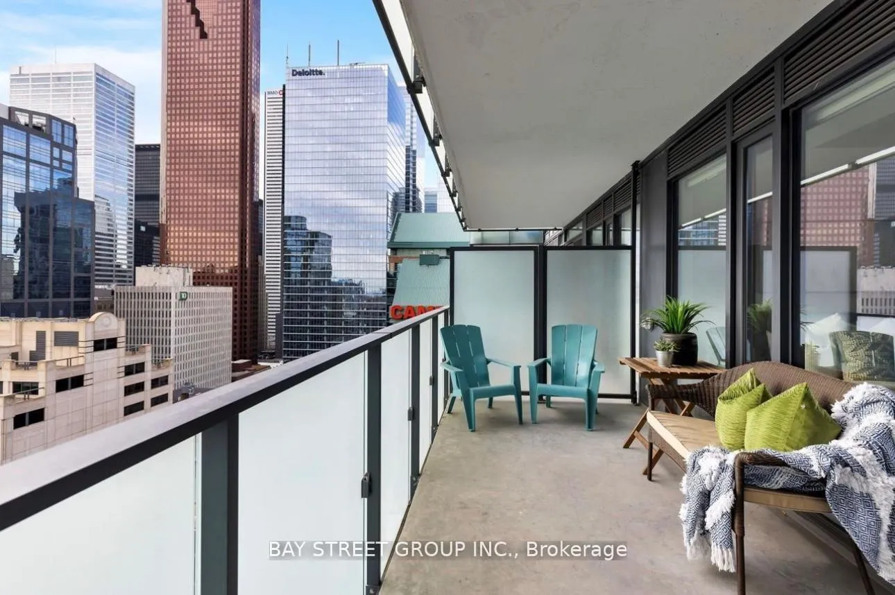 Photo 12 of Unit 2208, 25 Richmond Street E, Toronto, Church-Yonge Corridor — HOMEH