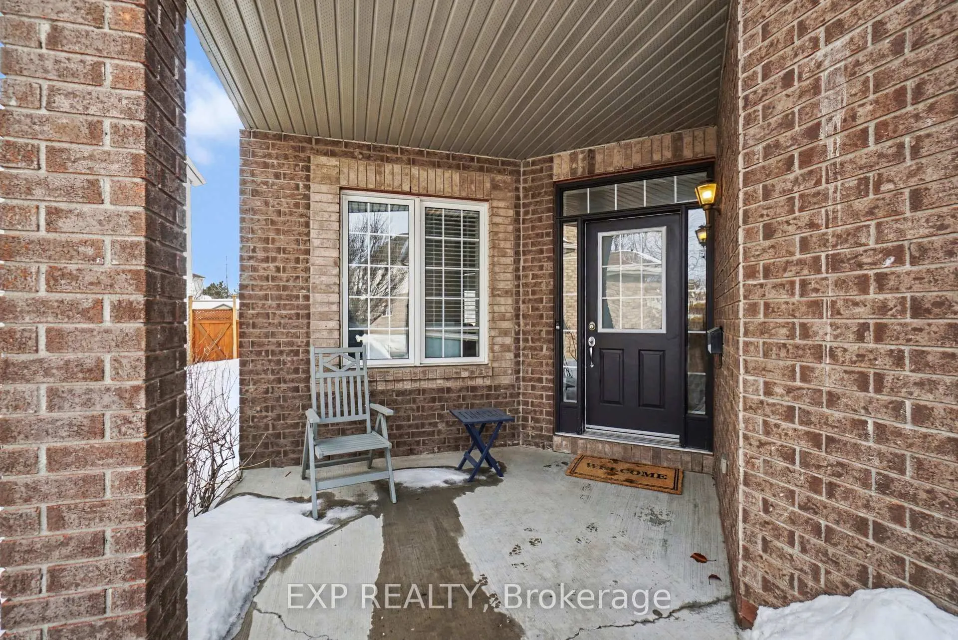 Photo 3 of 320 Shellbrook Way, Ottawa, Hunt Club Park/Greenboro — HOMEH