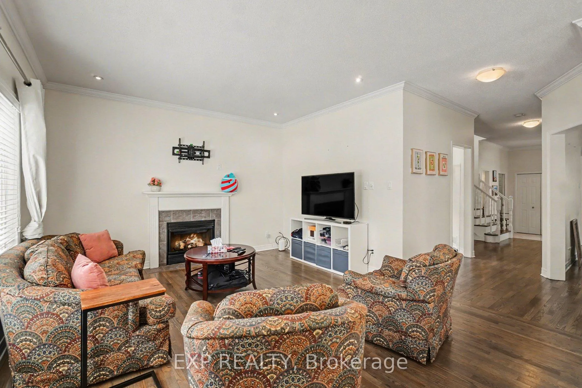 Photo 12 of 320 Shellbrook Way, Ottawa, Hunt Club Park/Greenboro — HOMEH